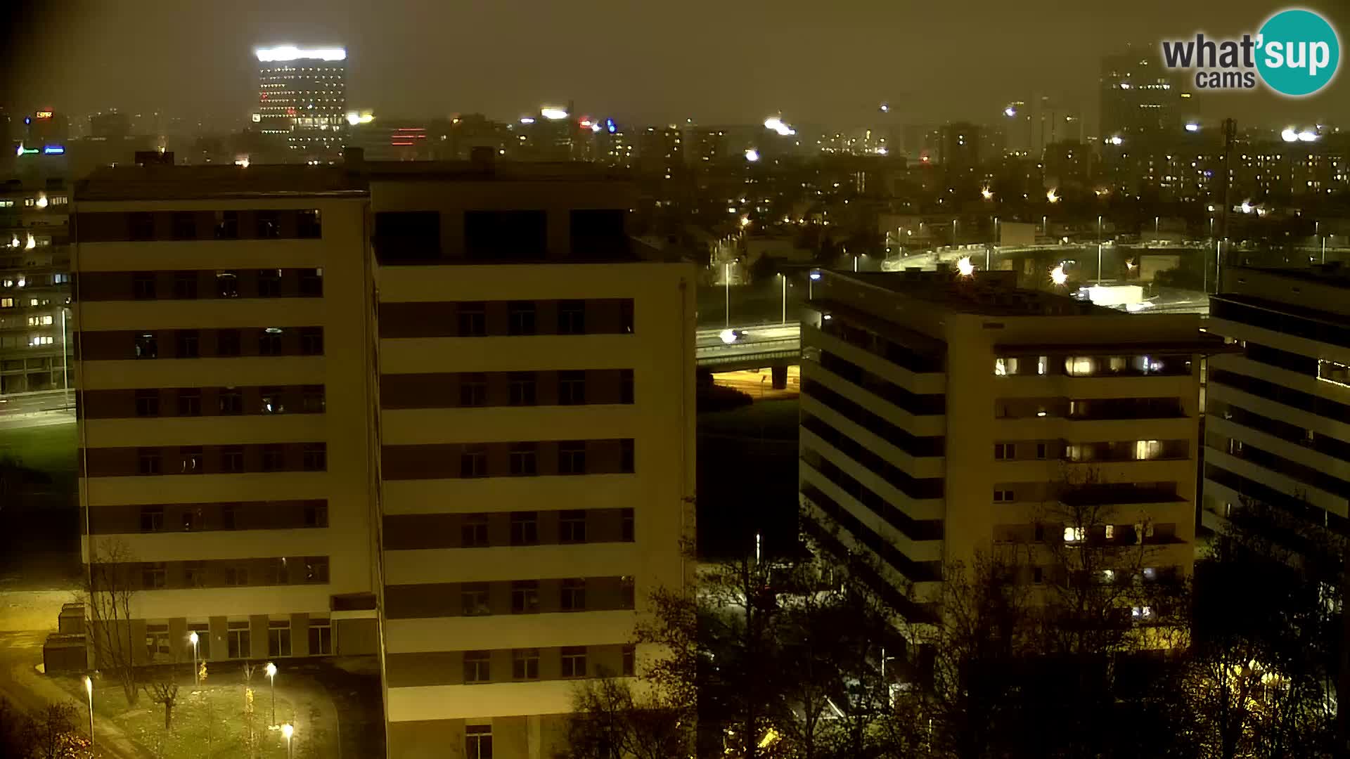 Krožišče Slavonske in Marin Držićeve ulice v Zagrebu v živo