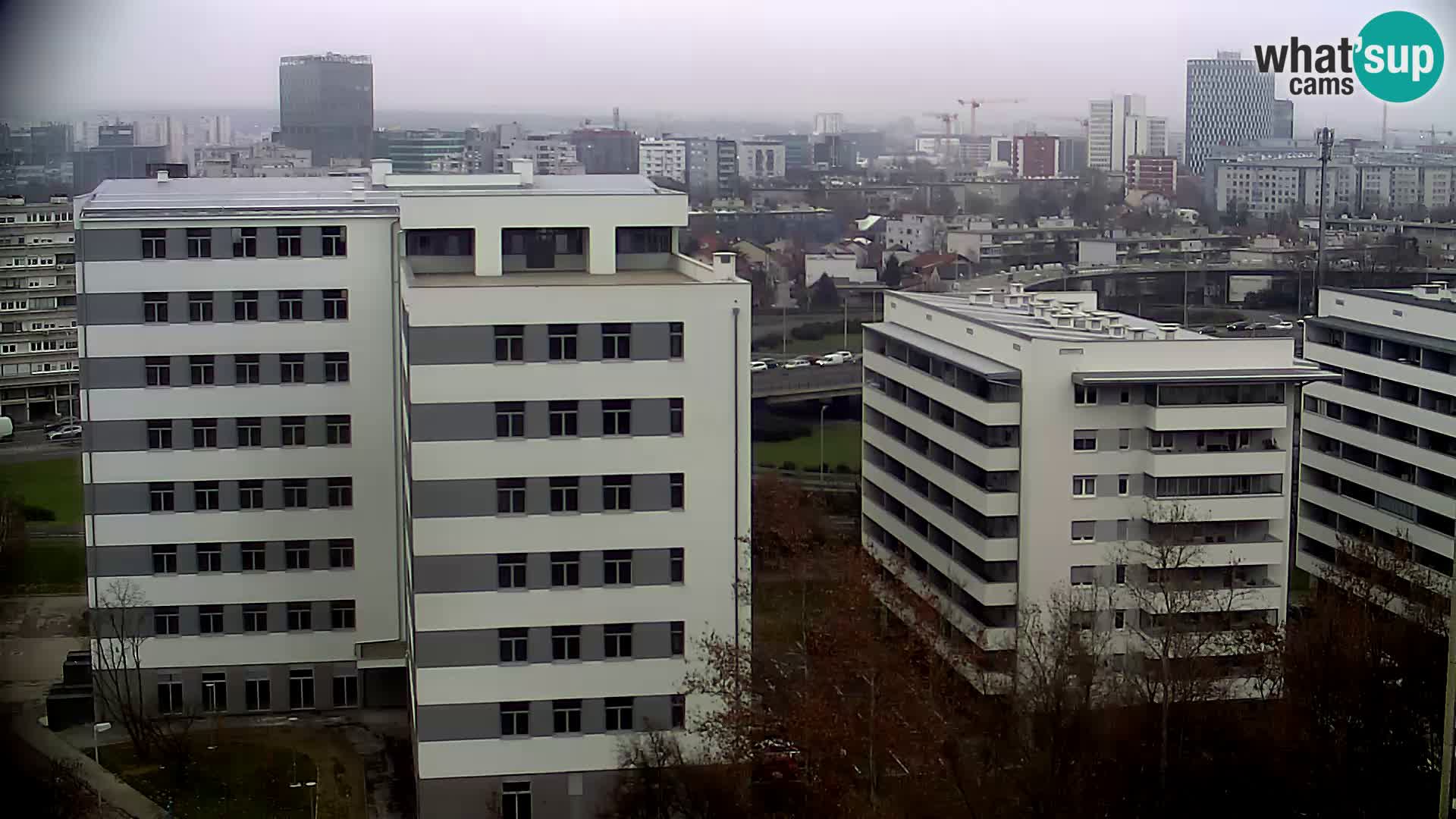 Rond-point en direct traversant les avenues Slavonska et Marin Držić à Zagreb webcam