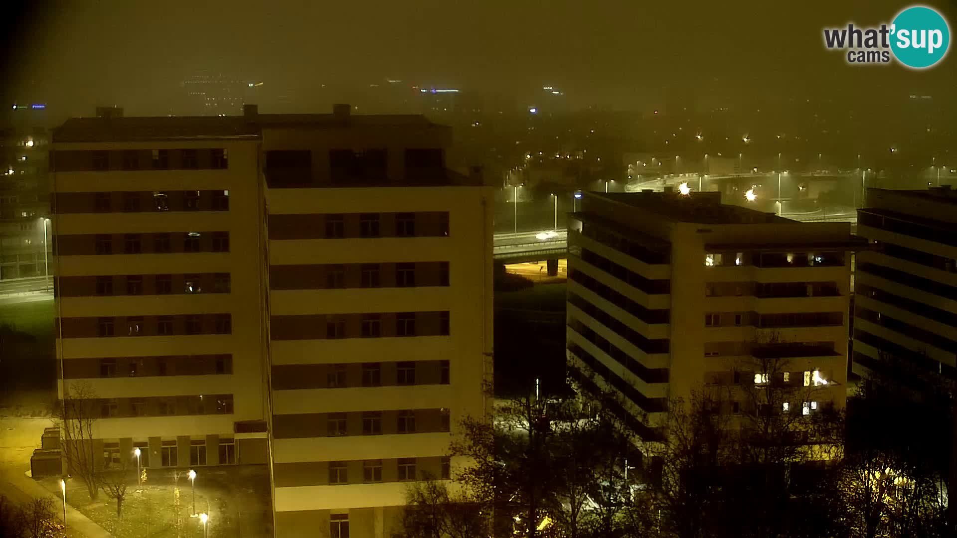 Krožišče Slavonske in Marin Držićeve ulice v Zagrebu v živo