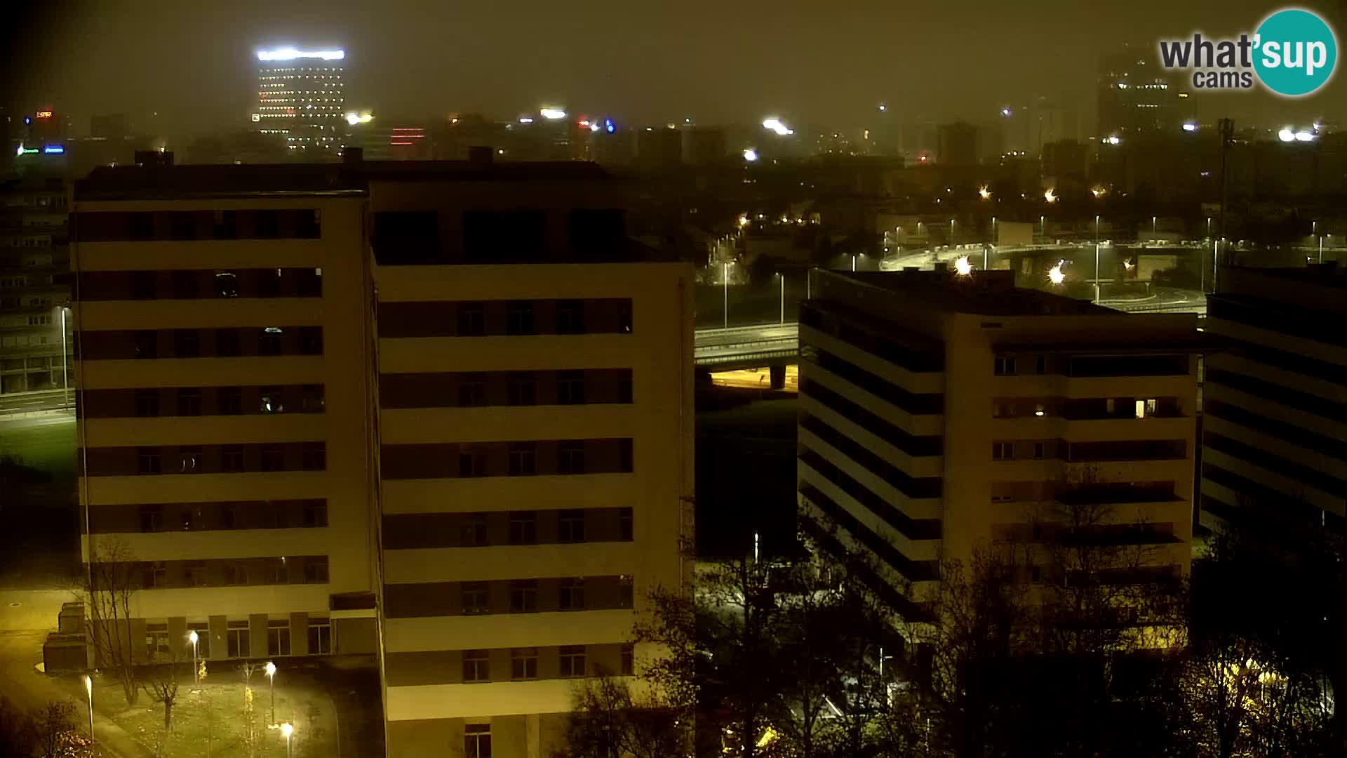 Live-Kreisverkehr Slavonska und Marin Držić Avenue zur Zagreb Webcam