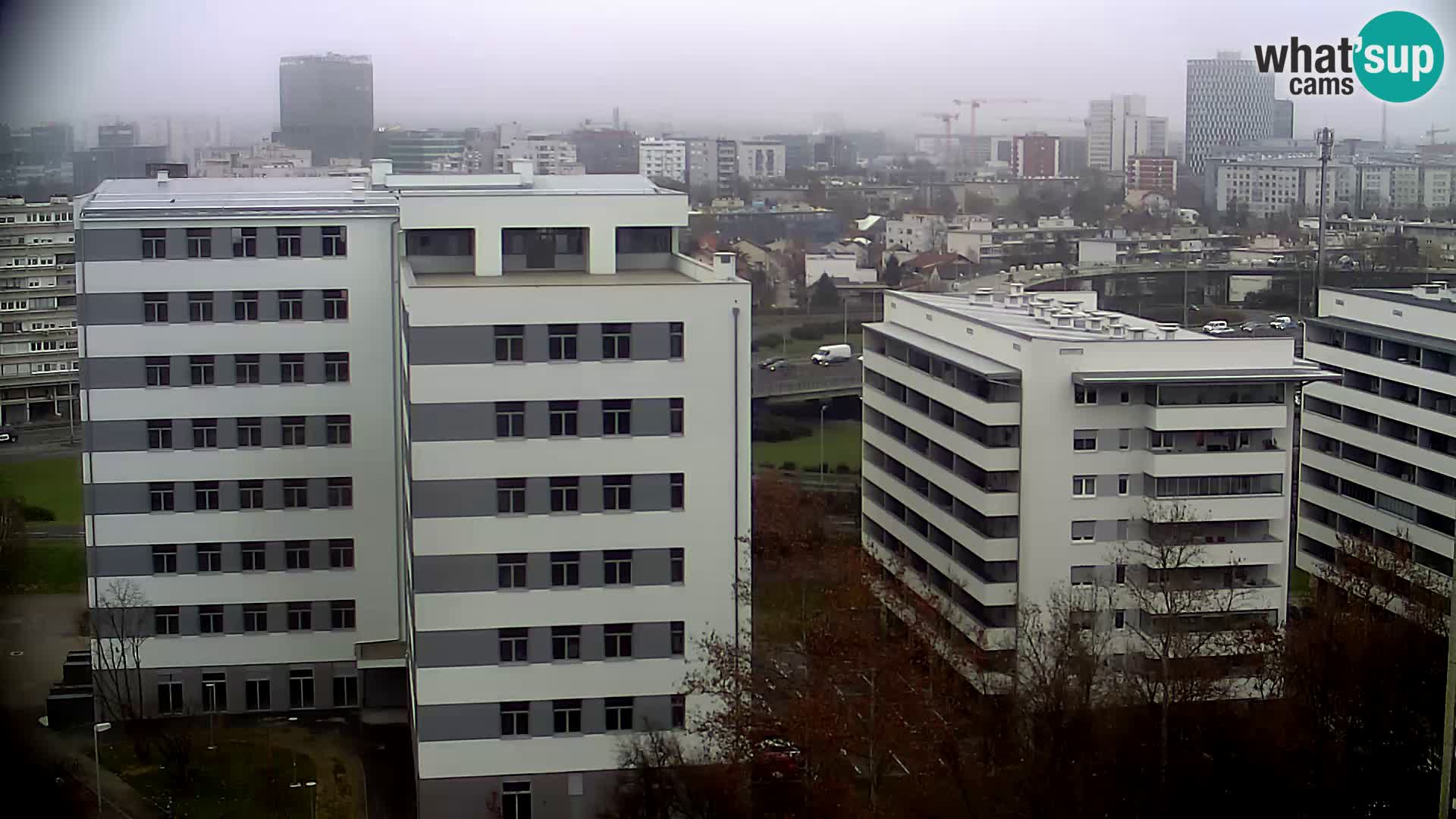 Krožišče Slavonske in Marin Držićeve ulice v Zagrebu v živo