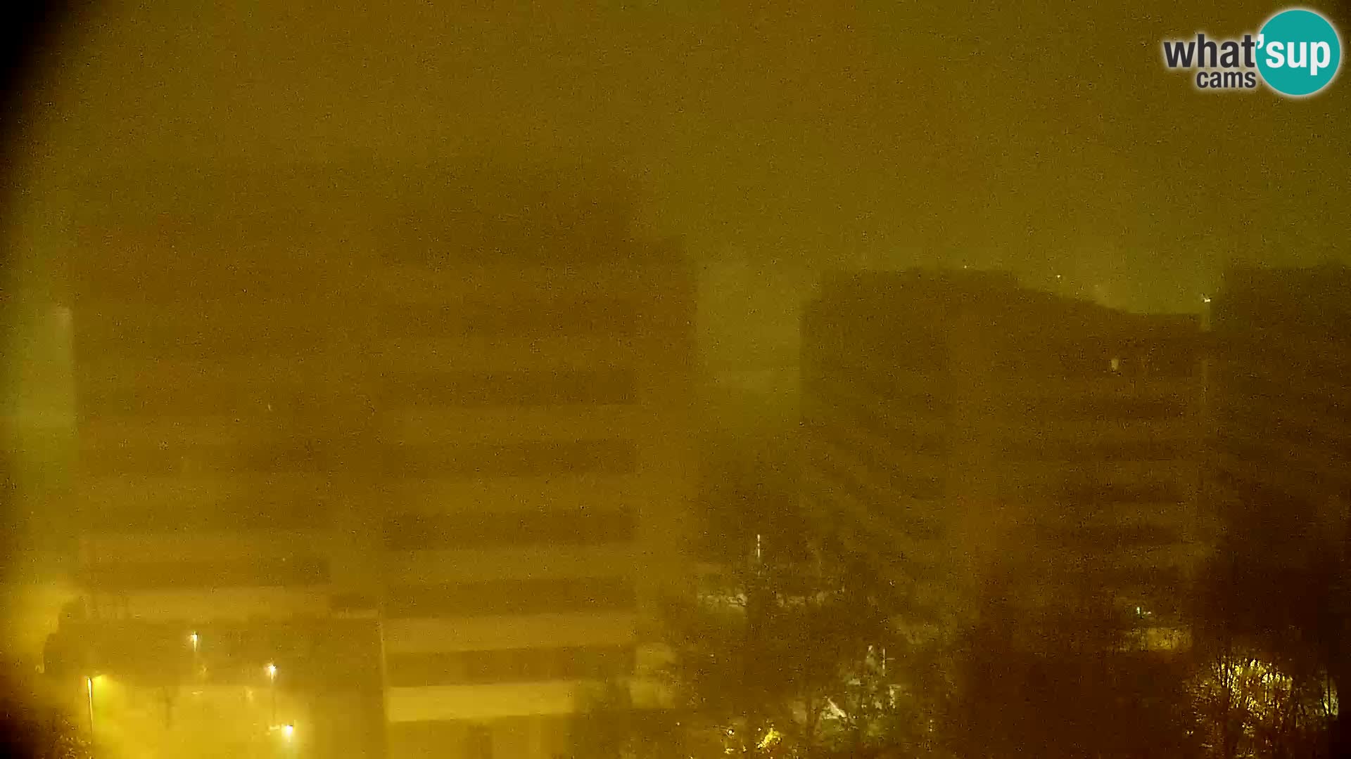 Krožišče Slavonske in Marin Držićeve ulice v Zagrebu v živo