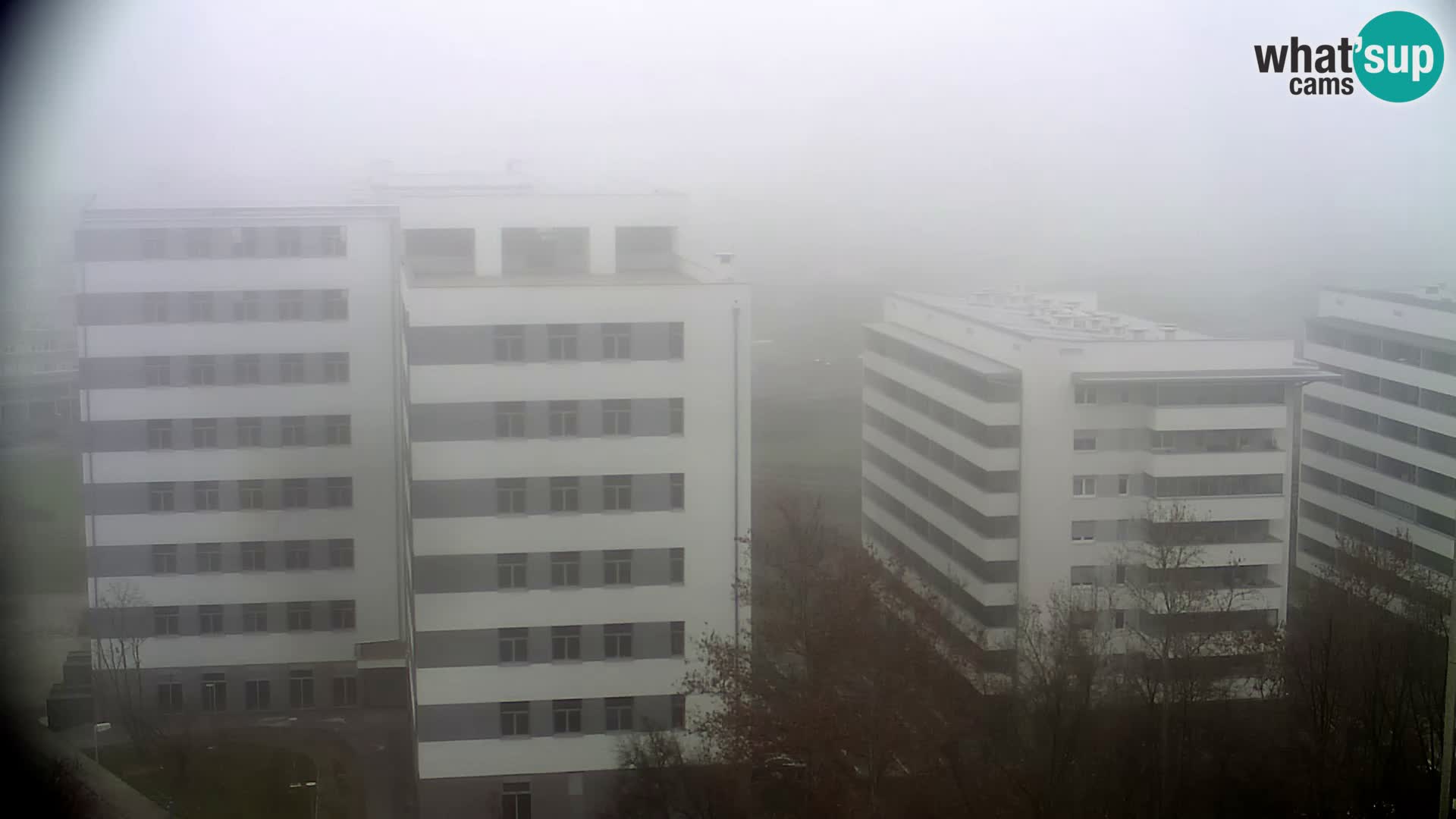 Web kamera Petlja Slavonska – Držićeva  – Zagreb Live