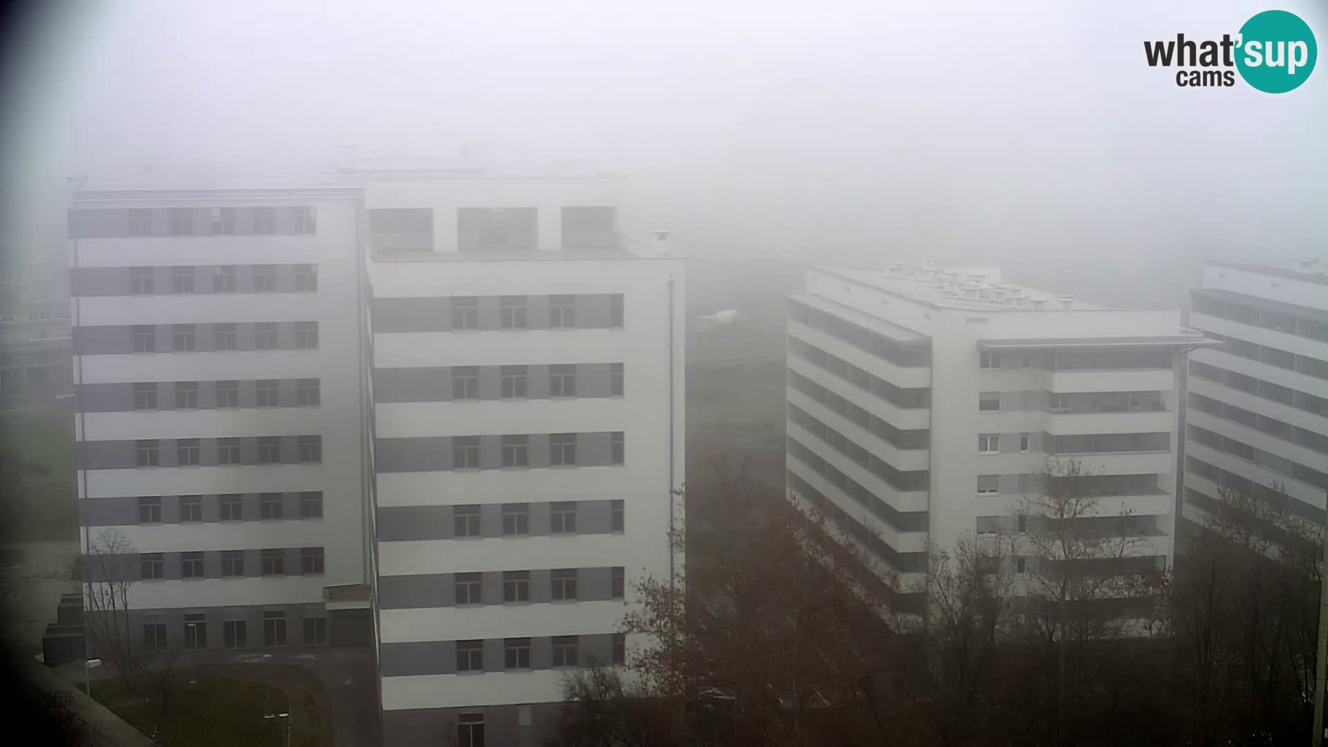 Web kamera Petlja Slavonska – Držićeva  – Zagreb Live