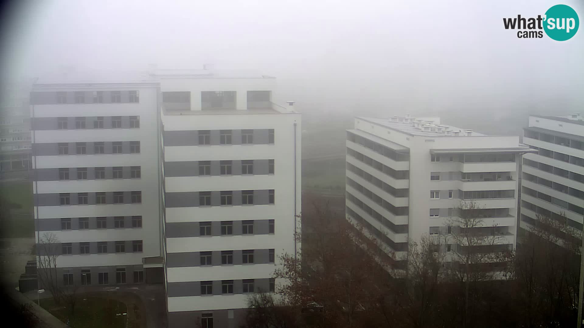 Live-Kreisverkehr Slavonska und Marin Držić Avenue zur Zagreb Webcam