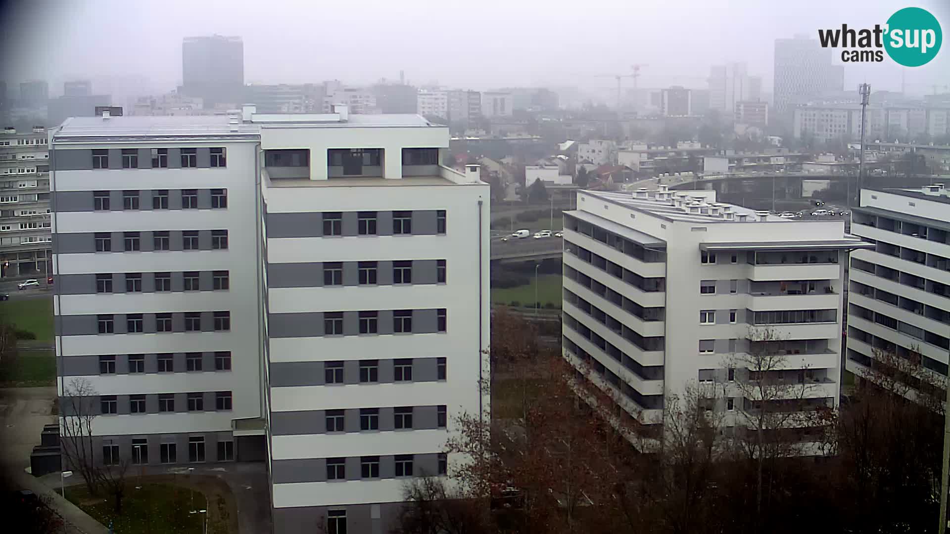Rond-point en direct traversant les avenues Slavonska et Marin Držić à Zagreb webcam