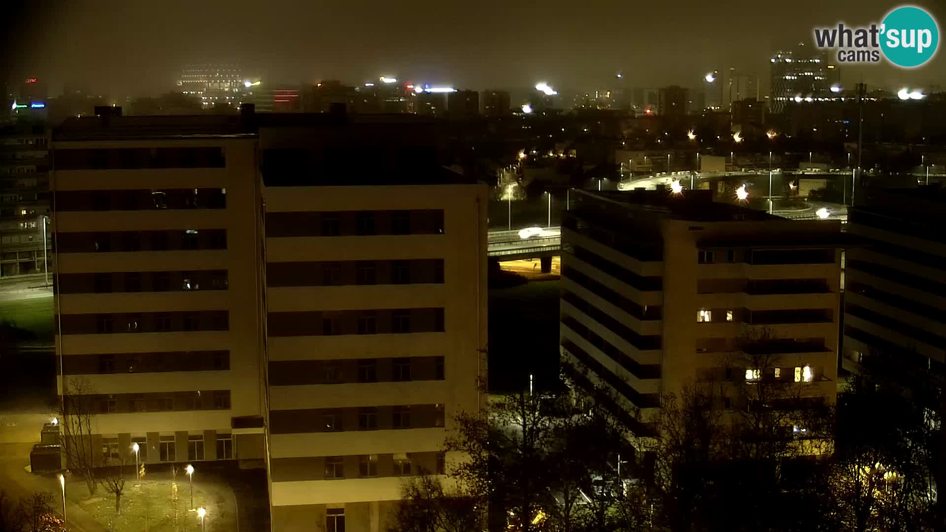 Rotatoria e incrocio viale Slavonska e Marin Držić  – webcam di Zagabria