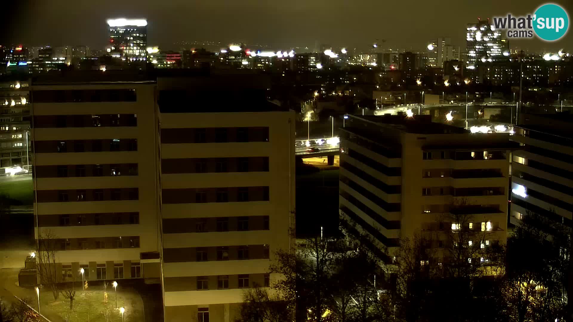 Krožišče Slavonske in Marin Držićeve ulice v Zagrebu v živo