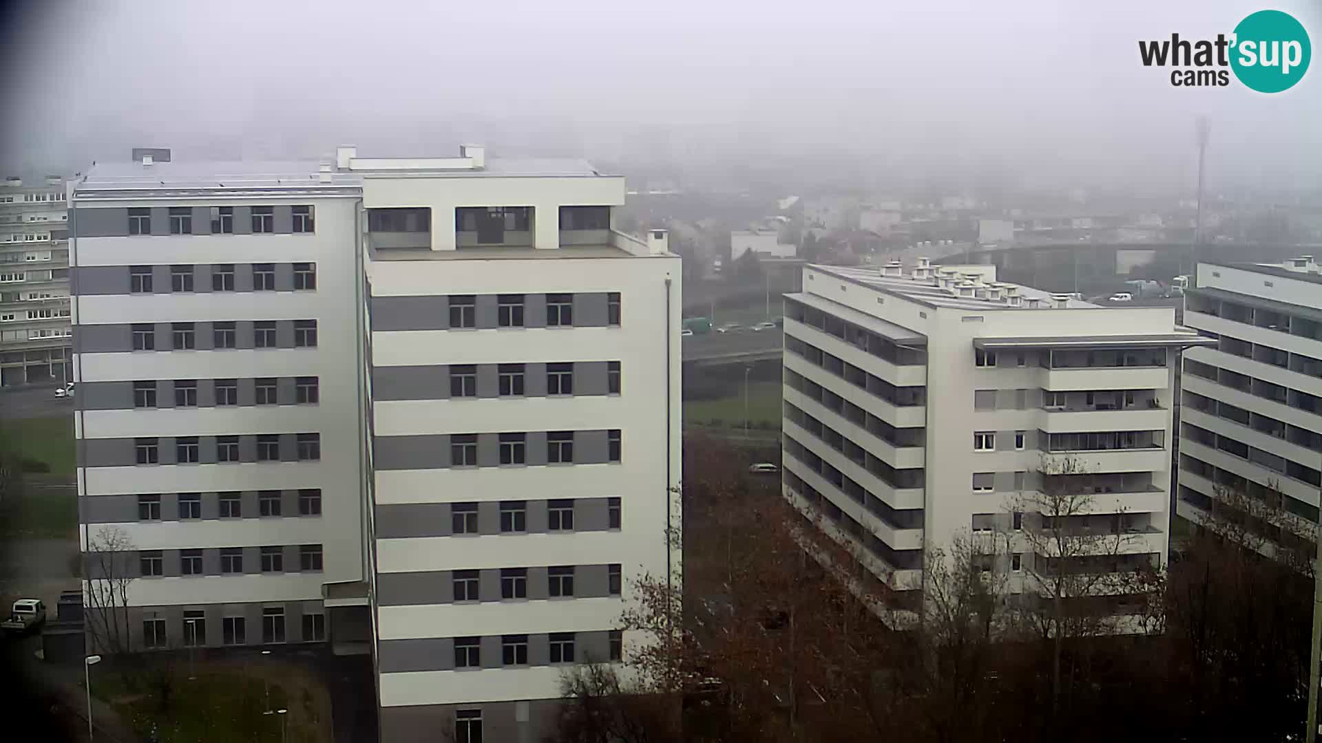 Web kamera Petlja Slavonska – Držićeva  – Zagreb Live