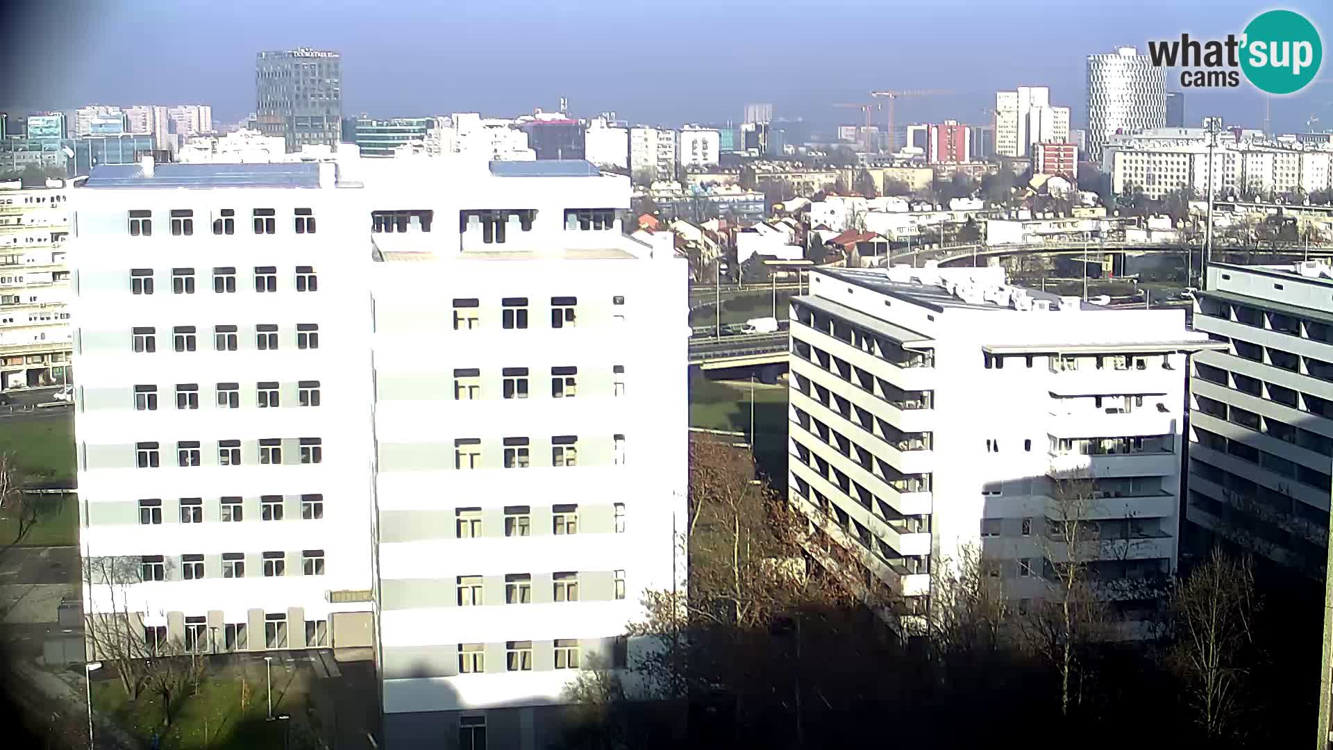 Web kamera Petlja Slavonska – Držićeva – Zagreb Live