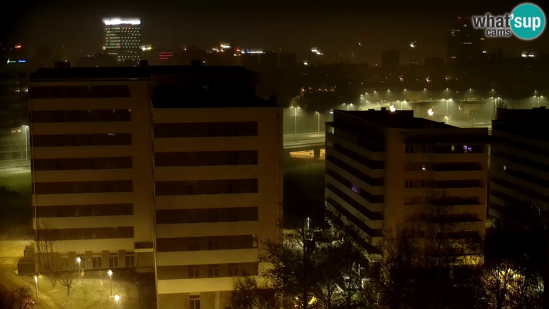 Krožišče Slavonske in Marin Držićeve ulice v Zagrebu v živo