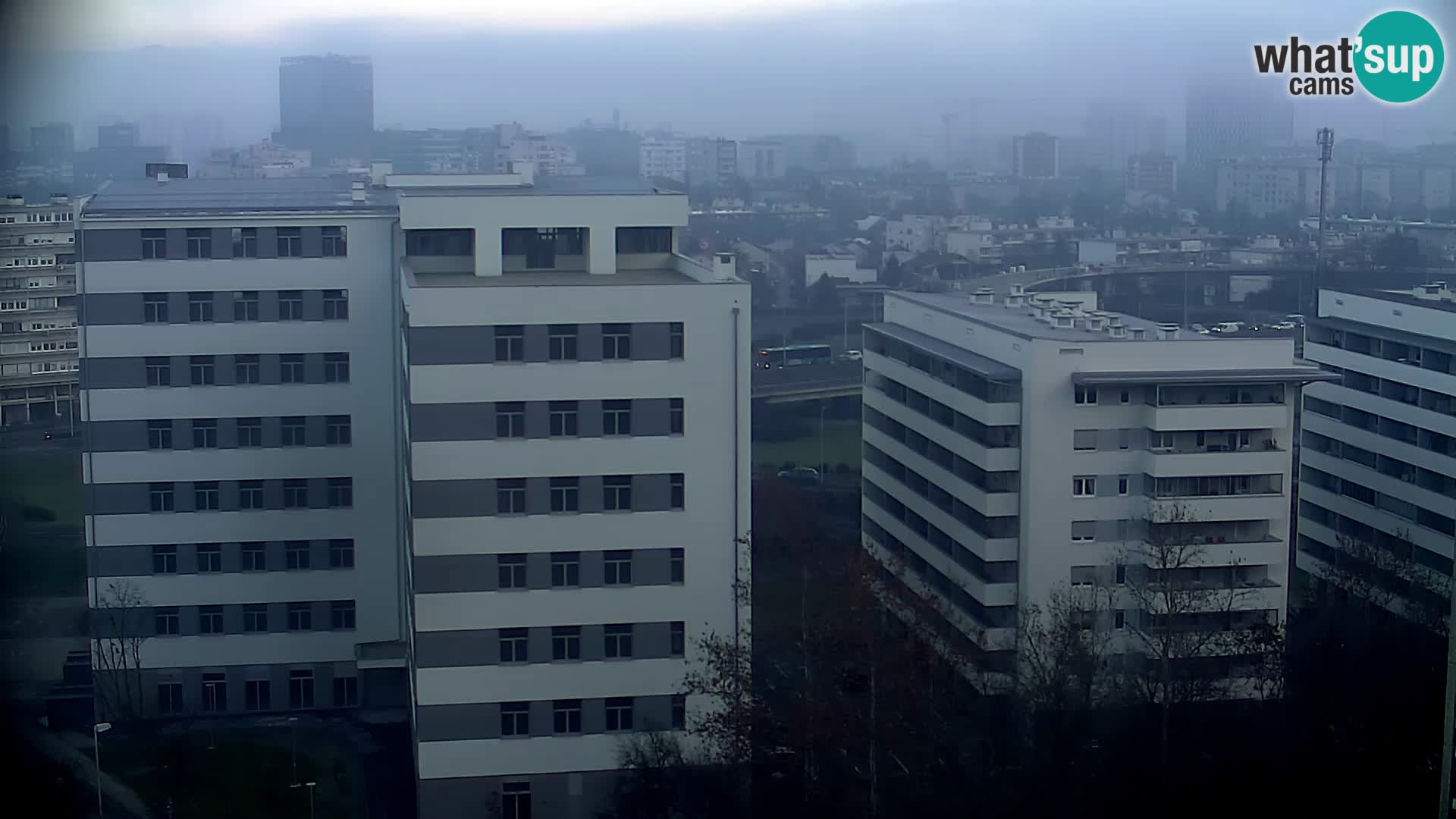 Web kamera Petlja Slavonska – Držićeva – Zagreb Live