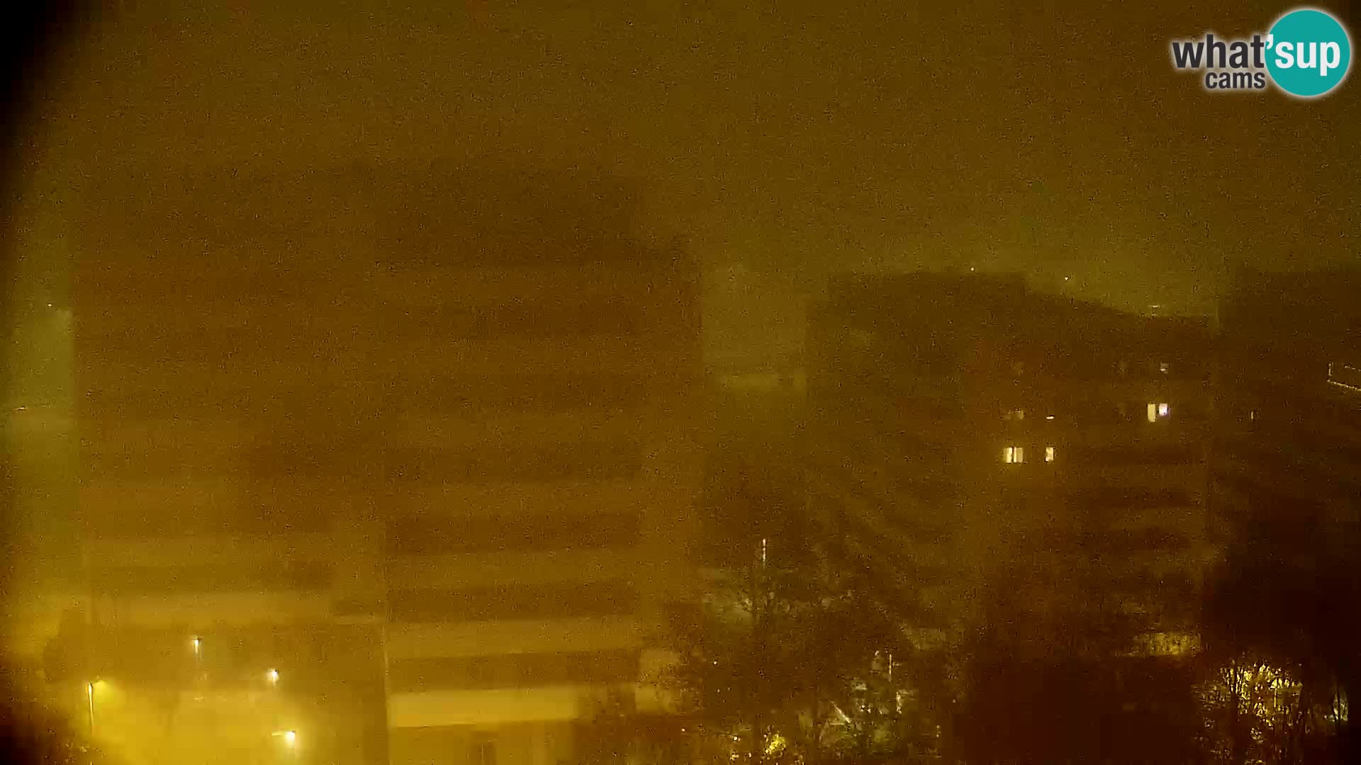 Krožišče Slavonske in Marin Držićeve ulice v Zagrebu v živo