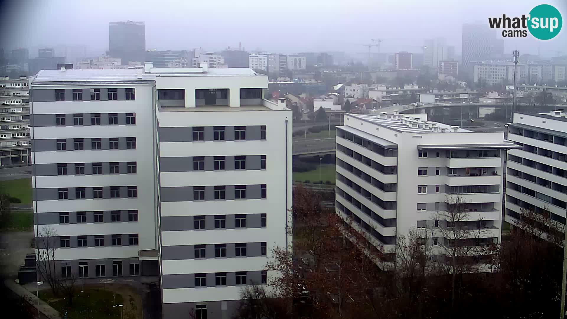 Rond-point en direct traversant les avenues Slavonska et Marin Držić à Zagreb webcam