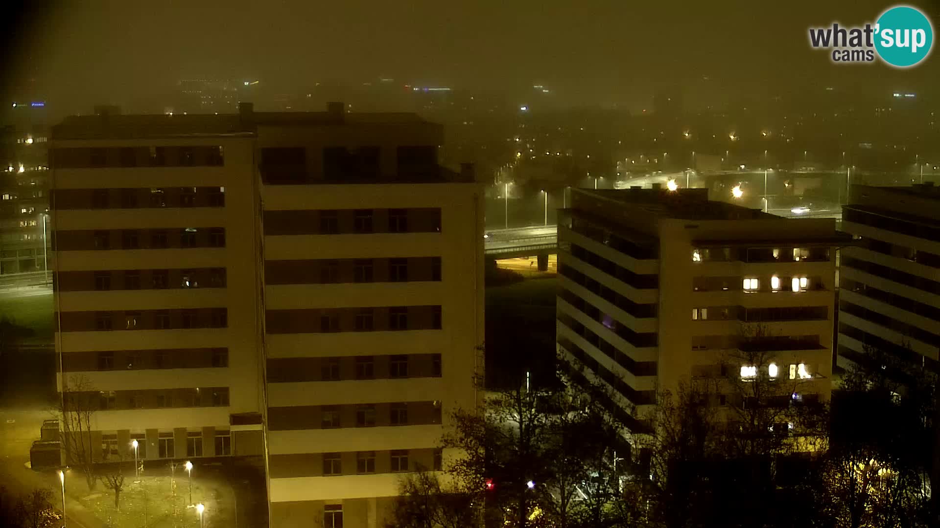 Live-Kreisverkehr Slavonska und Marin Držić Avenue zur Zagreb Webcam