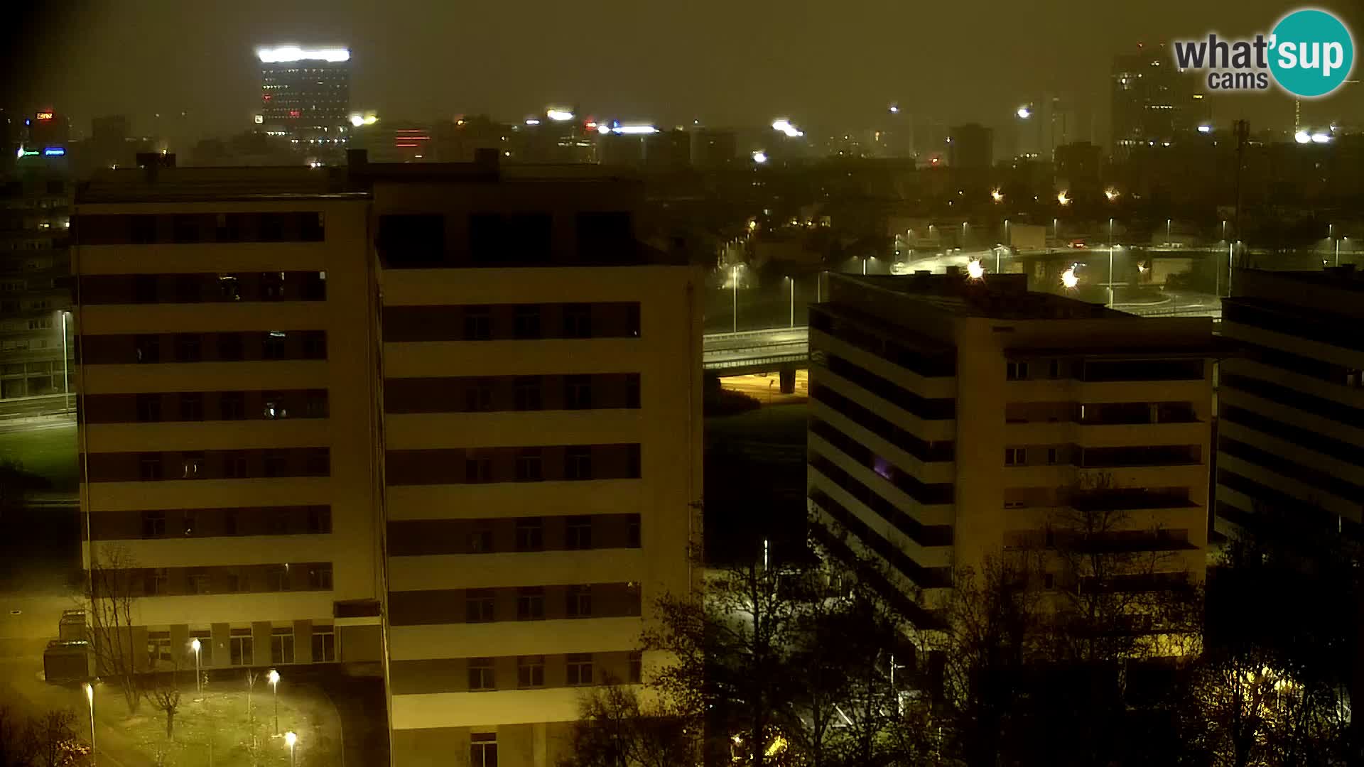 Rotatoria e incrocio viale Slavonska e Marin Držić  – webcam di Zagabria