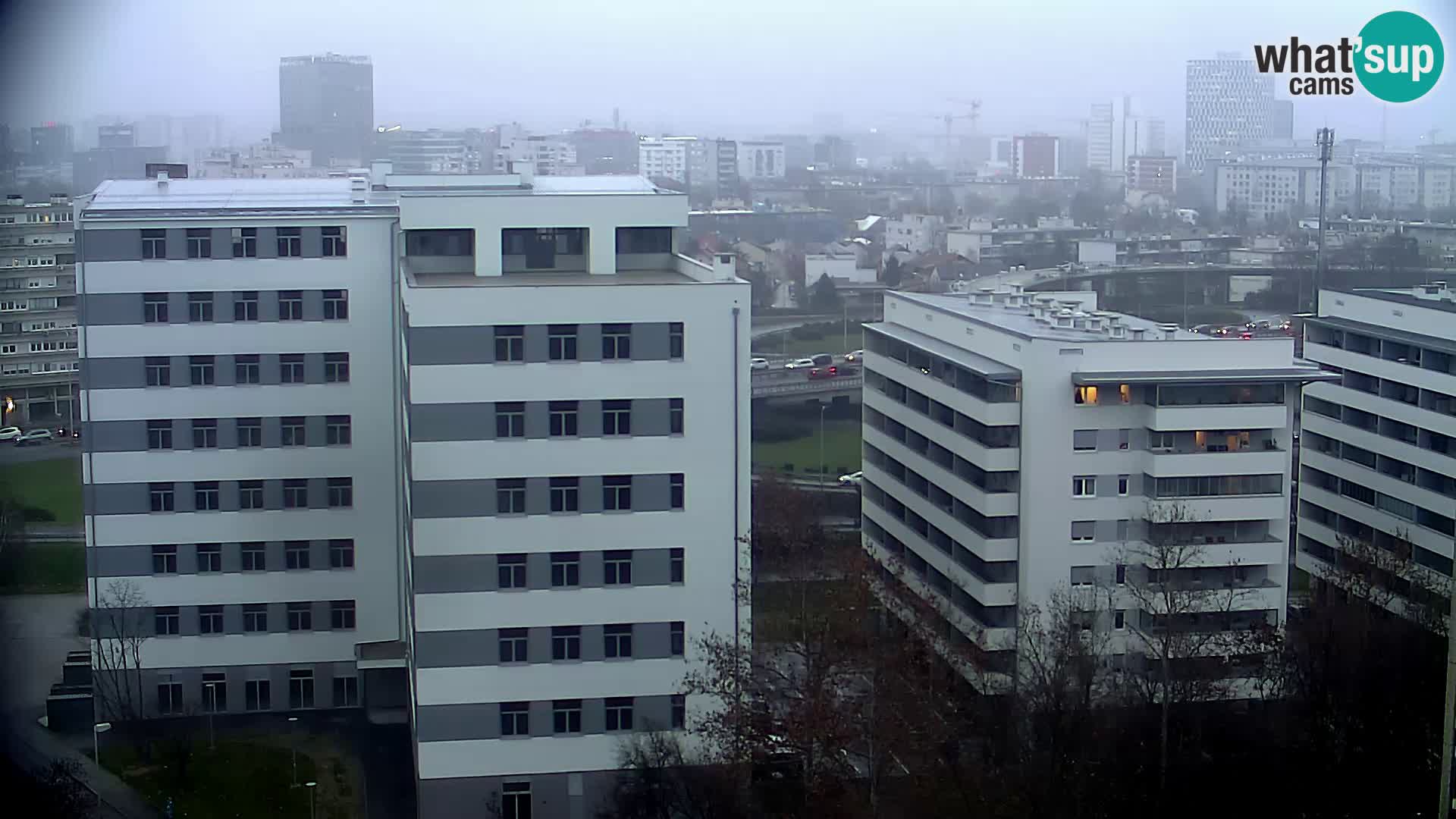 Rond-point en direct traversant les avenues Slavonska et Marin Držić à Zagreb webcam