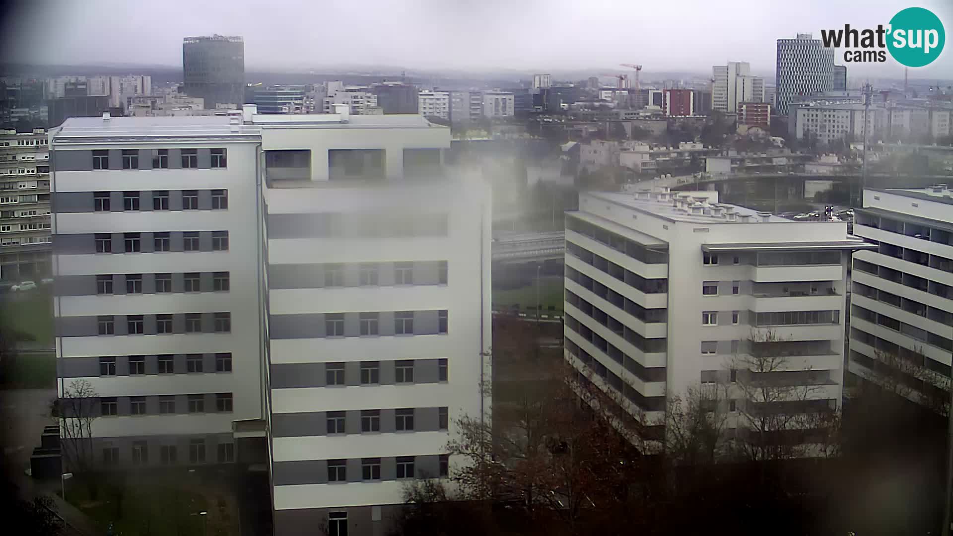 Web kamera Petlja Slavonska – Držićeva  – Zagreb Live