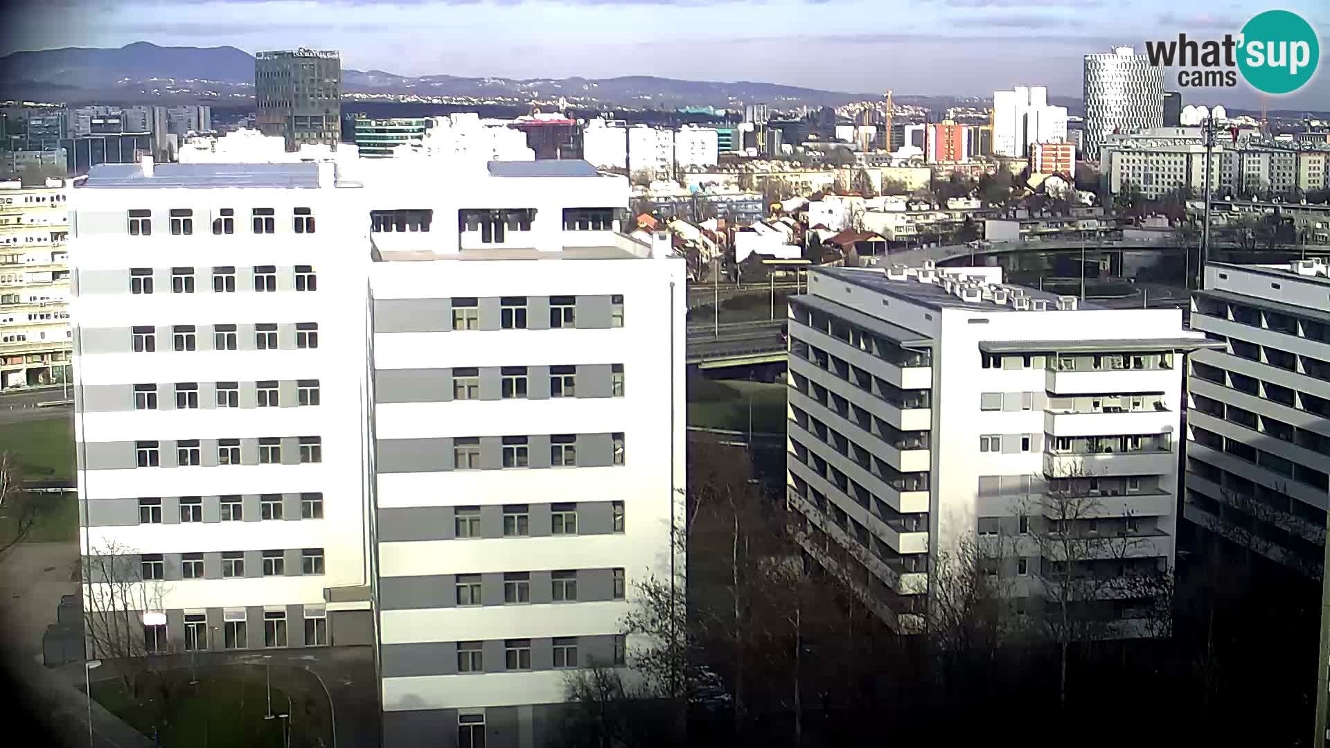 Live Interchange of Slavonska Avenue and Marin Držić Avenue in Zagreb webcam