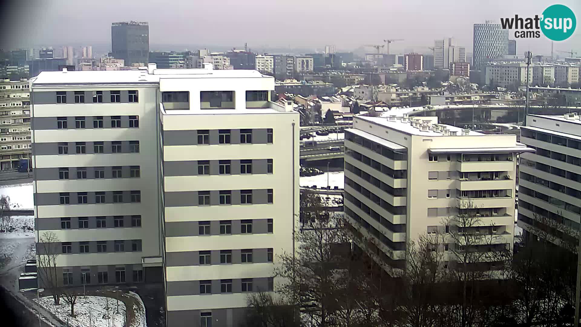 Live-Kreisverkehr Slavonska und Marin Držić Avenue zur Zagreb Webcam