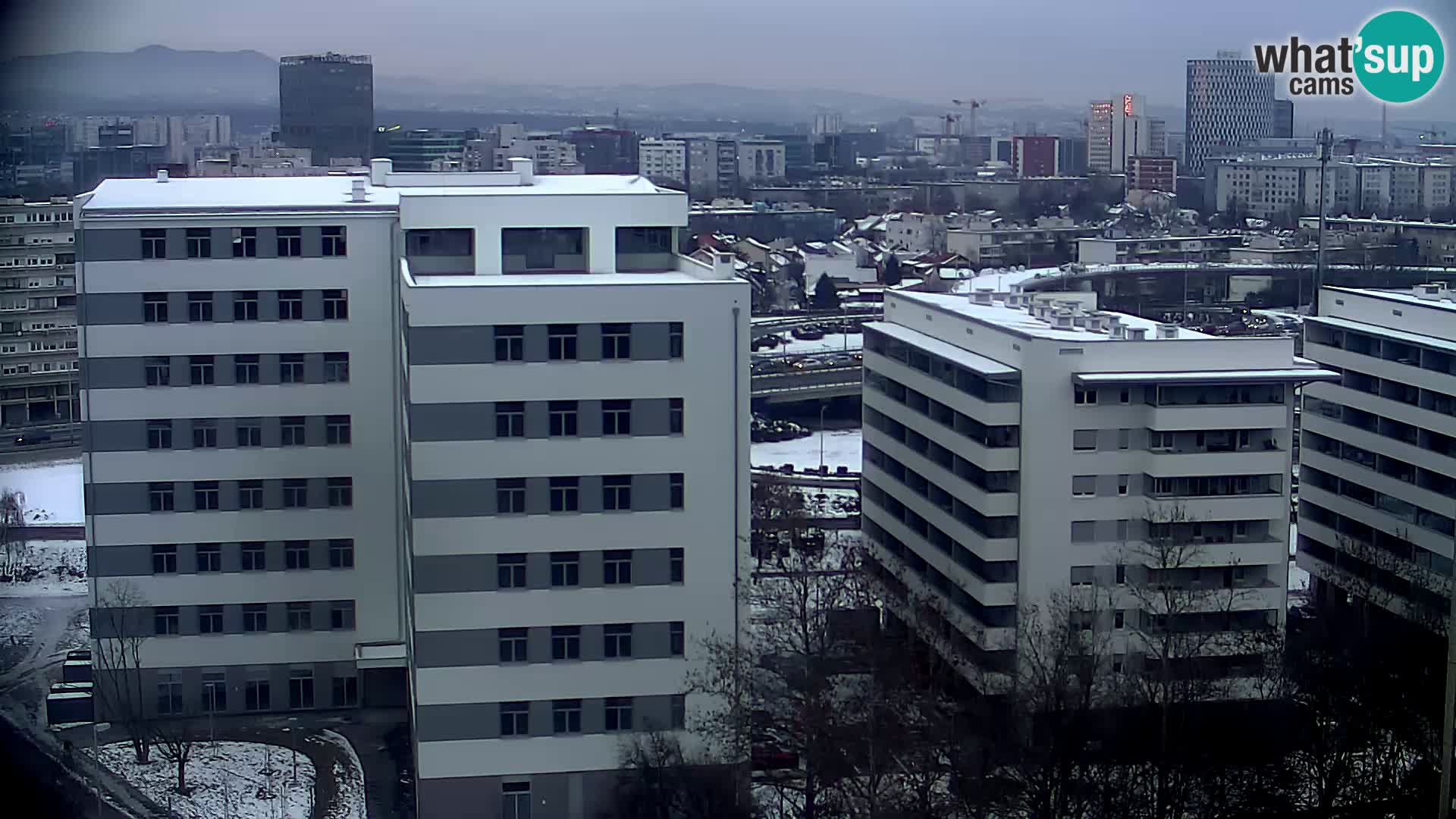 Web kamera Petlja Slavonska – Držićeva  – Zagreb Live