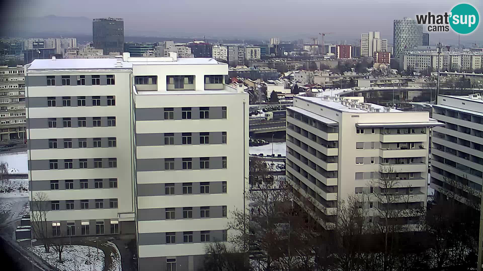 Rotatoria e incrocio viale Slavonska e Marin Držić  – webcam di Zagabria