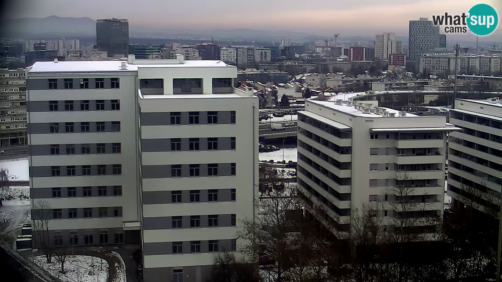 Live Interchange of Slavonska Avenue and Marin Držić Avenue in Zagreb webcam