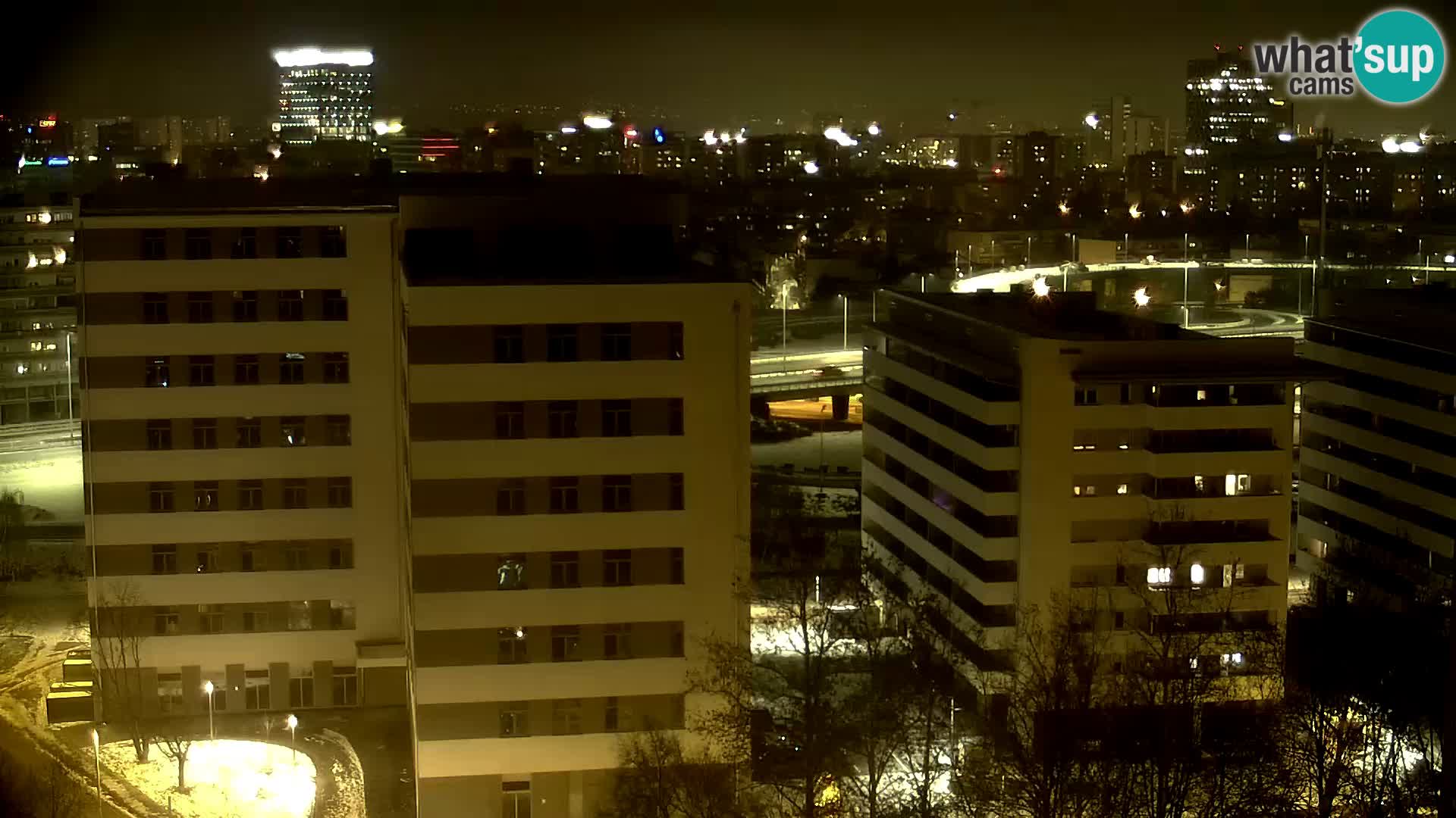 Live-Kreisverkehr Slavonska und Marin Držić Avenue zur Zagreb Webcam