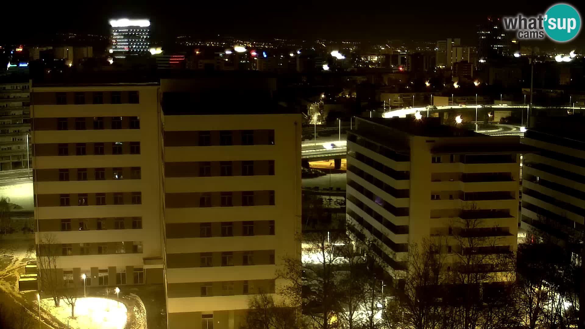 Web kamera Petlja Slavonska – Držićeva – Zagreb Live