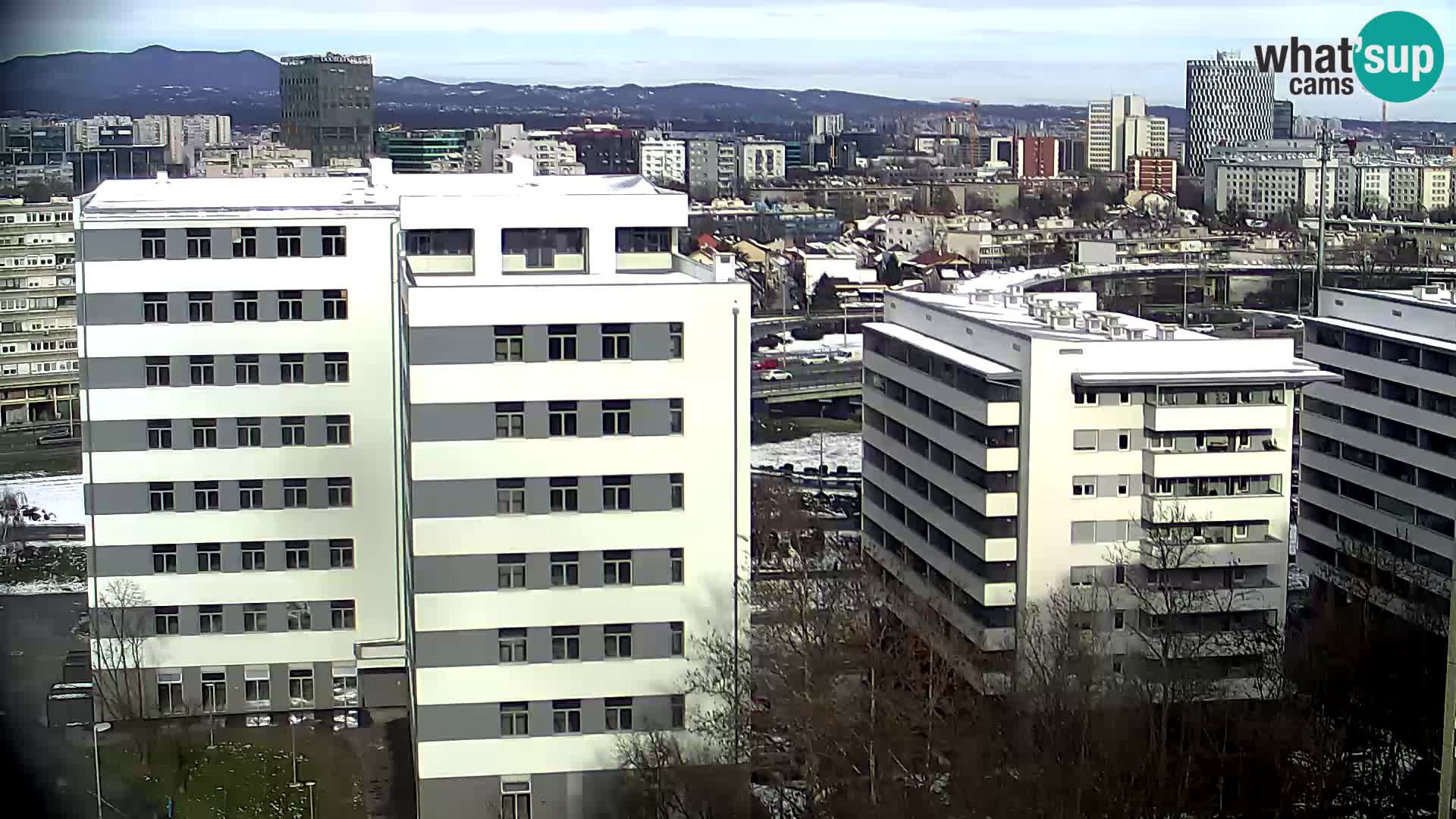 Rotatoria e incrocio viale Slavonska e Marin Držić  – webcam di Zagabria