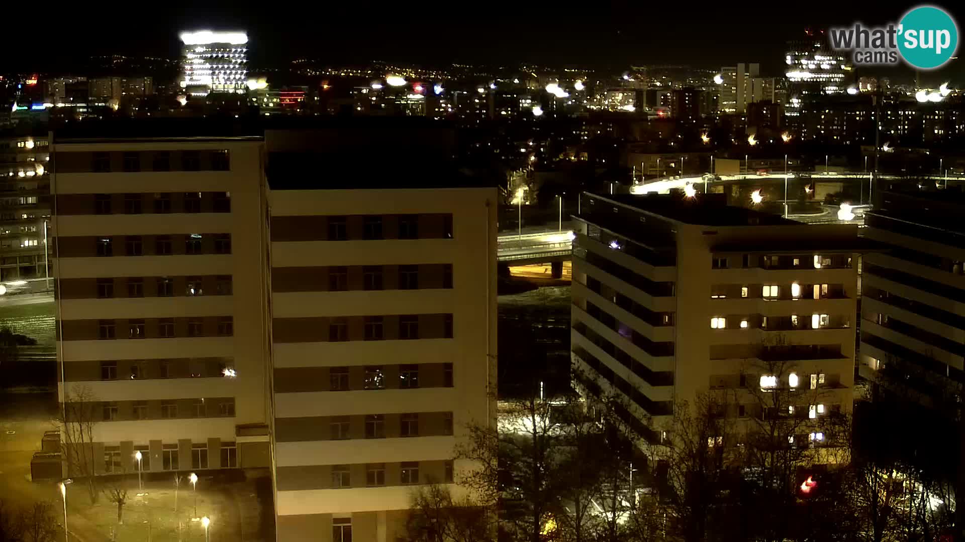 Web kamera Petlja Slavonska – Držićeva – Zagreb Live