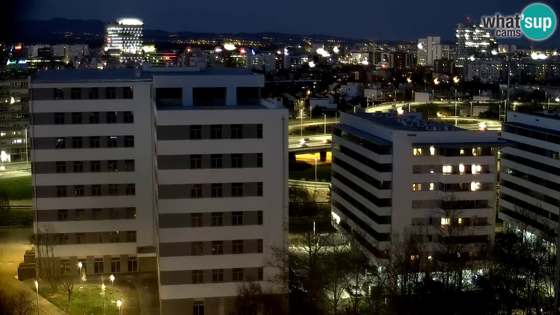 Live Interchange of Slavonska Avenue and Marin Držić Avenue in Zagreb webcam