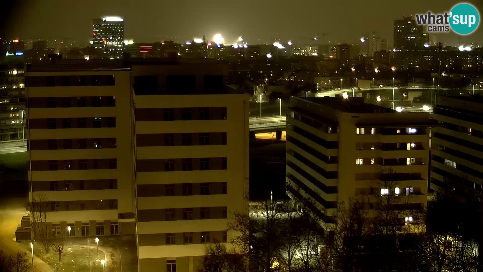 Krožišče Slavonske in Marin Držićeve ulice v Zagrebu v živo