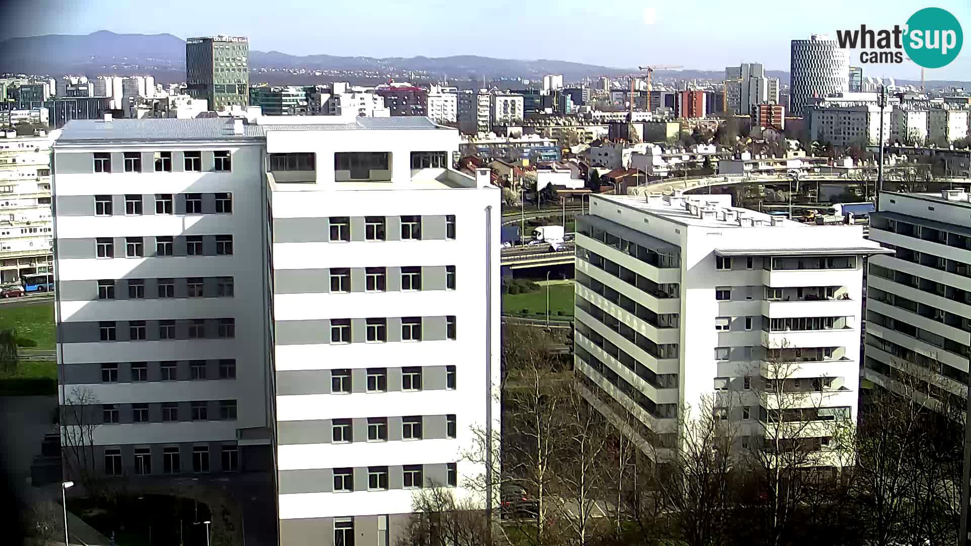Live Interchange of Slavonska Avenue and Marin Držić Avenue in Zagreb webcam