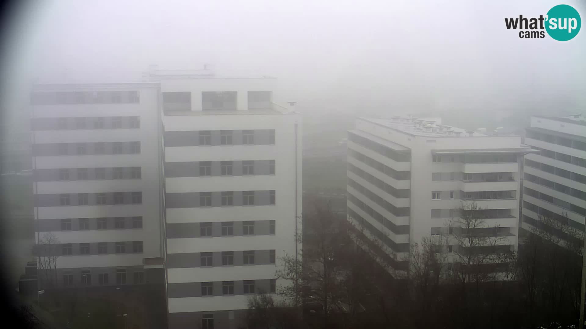 Live-Kreisverkehr Slavonska und Marin Držić Avenue zur Zagreb Webcam