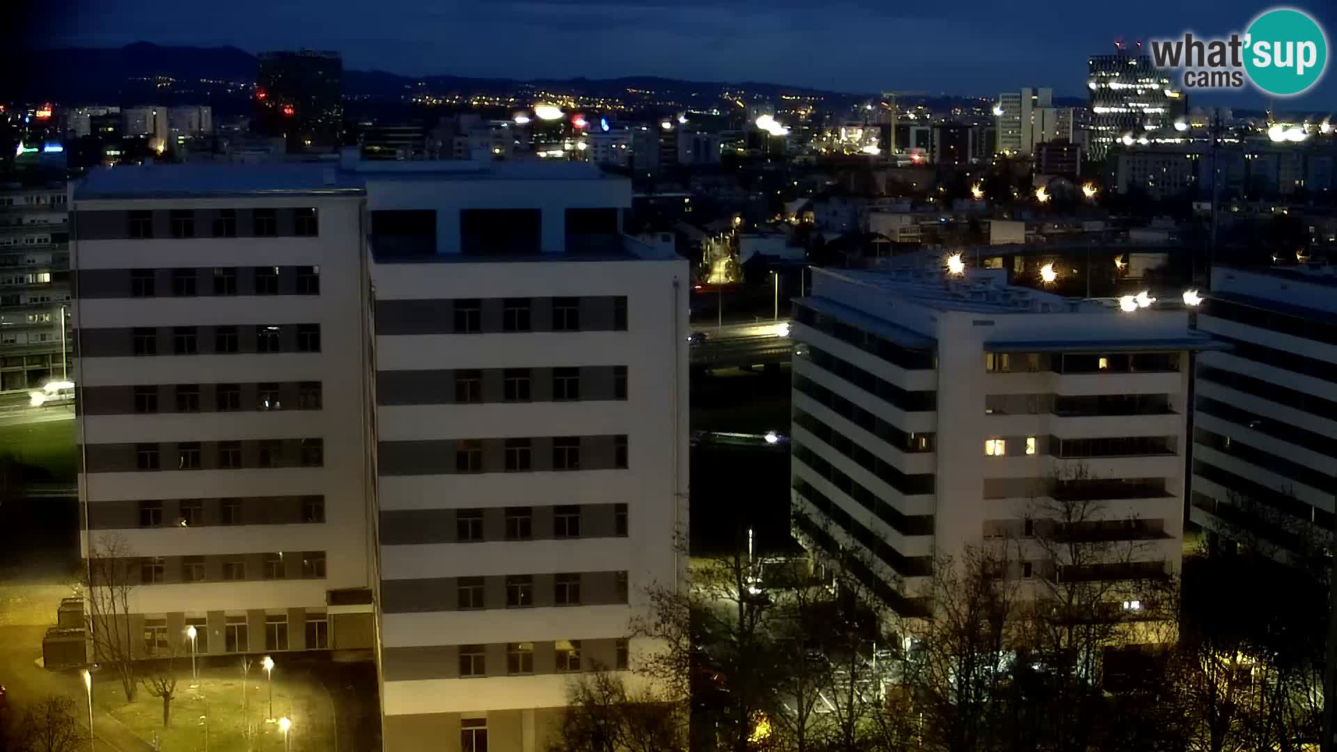 Live Interchange of Slavonska Avenue and Marin Držić Avenue in Zagreb webcam