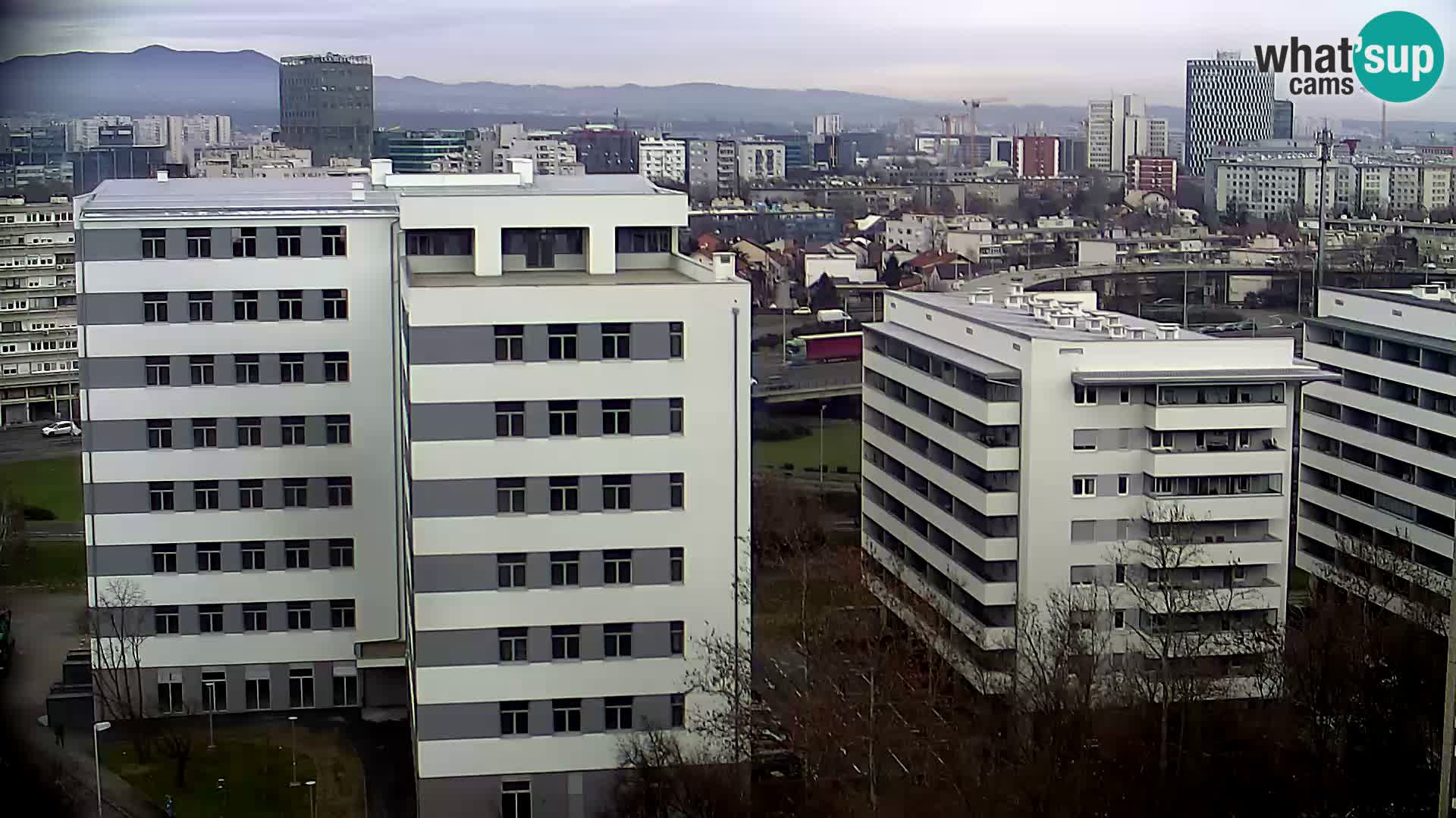 Live Interchange of Slavonska Avenue and Marin Držić Avenue in Zagreb webcam