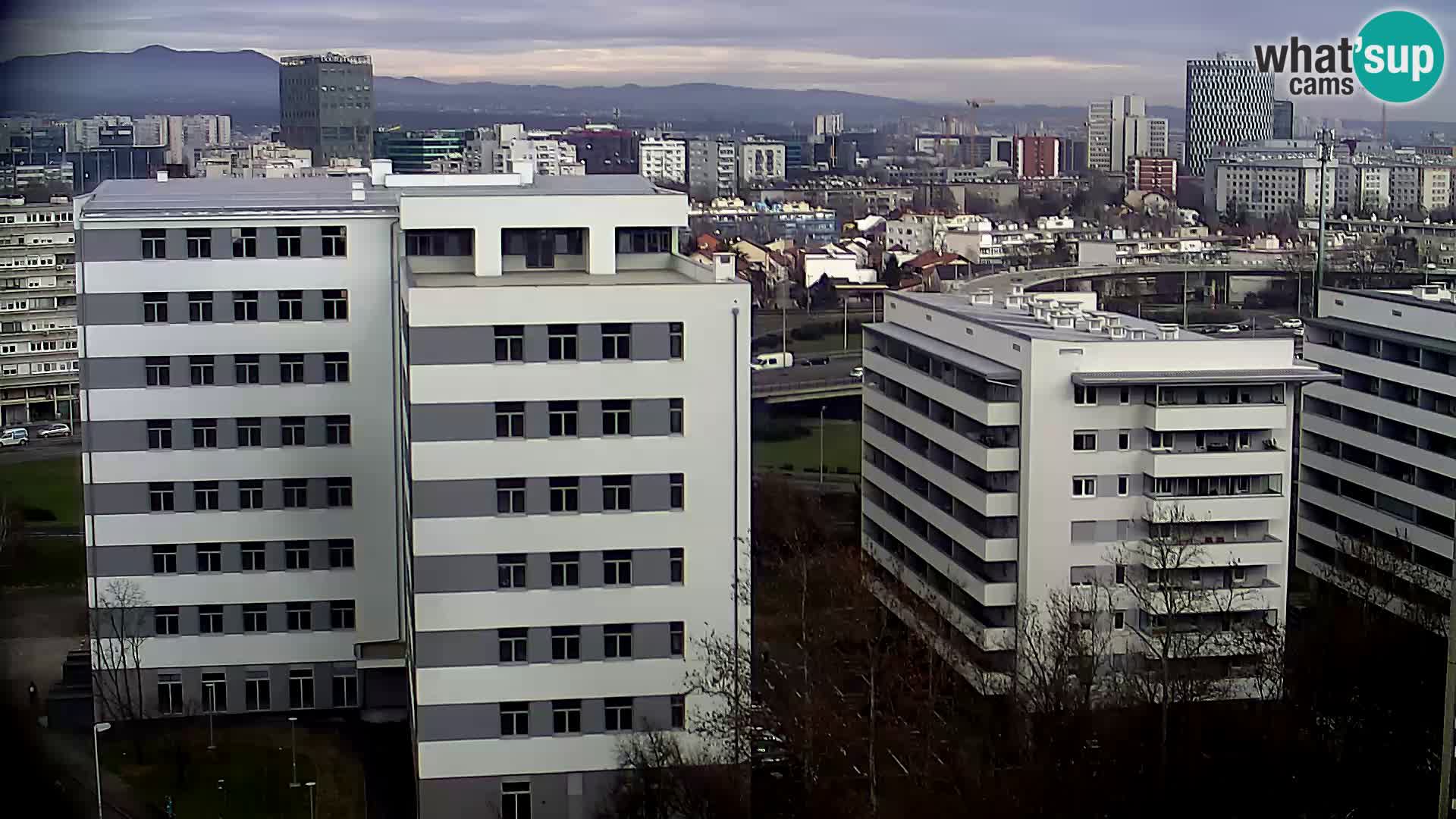 Live Interchange of Slavonska Avenue and Marin Držić Avenue in Zagreb webcam
