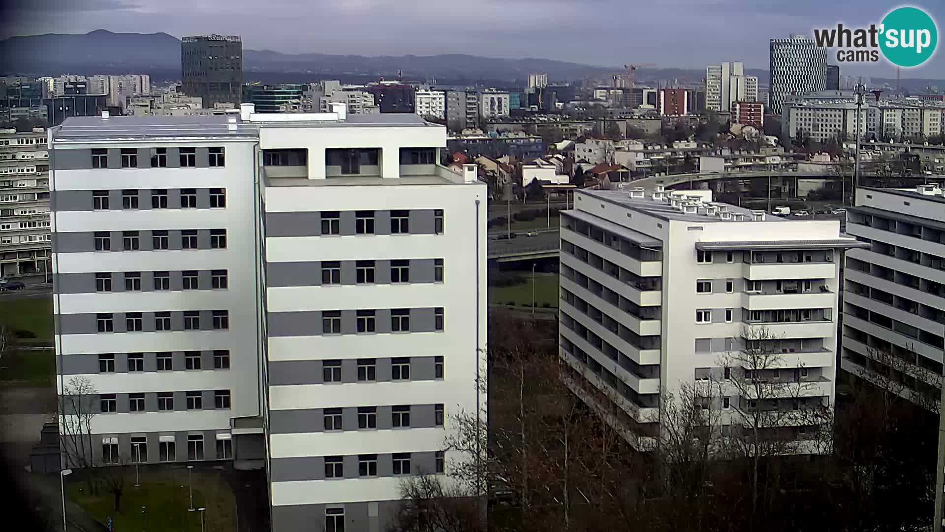 Rotatoria e incrocio viale Slavonska e Marin Držić  – webcam di Zagabria