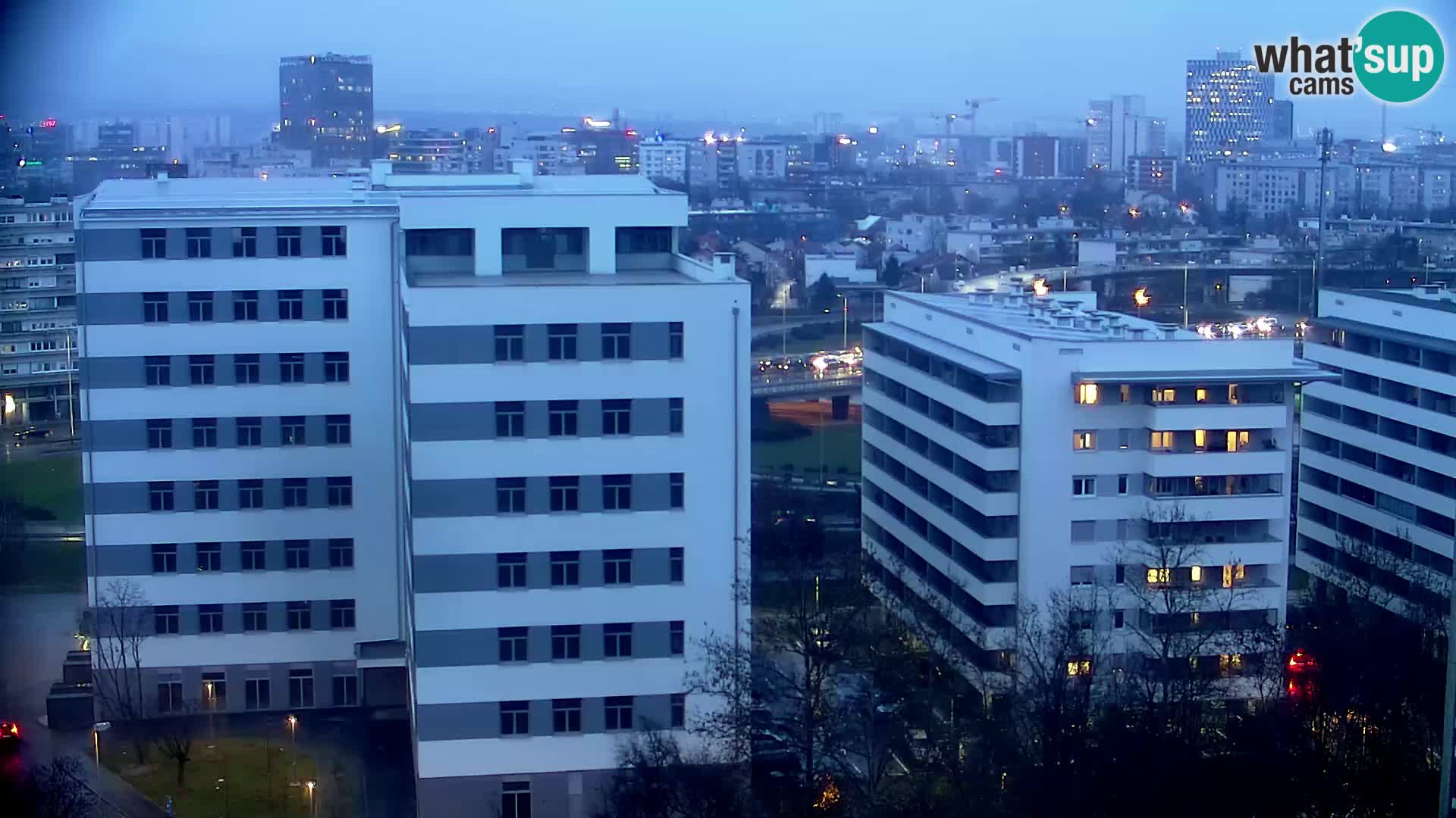 Rotatoria e incrocio viale Slavonska e Marin Držić  – webcam di Zagabria