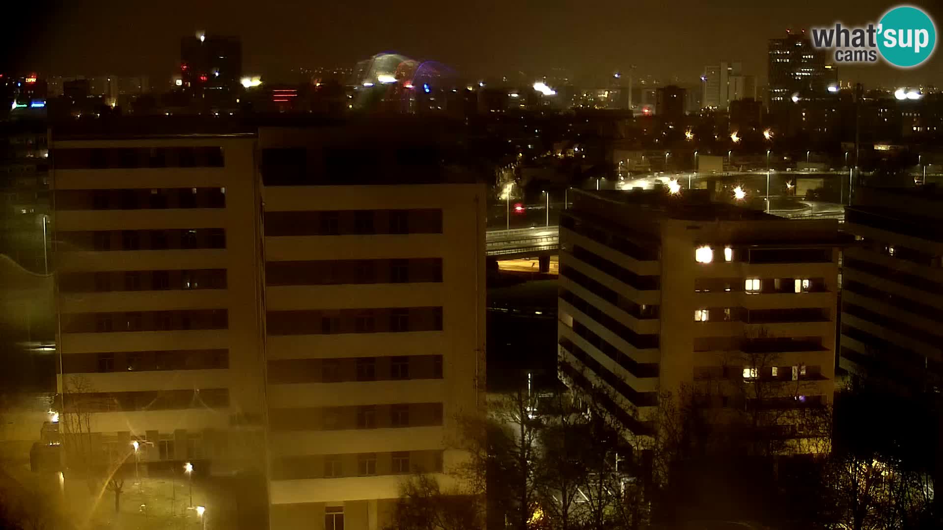 Live-Kreisverkehr Slavonska und Marin Držić Avenue zur Zagreb Webcam