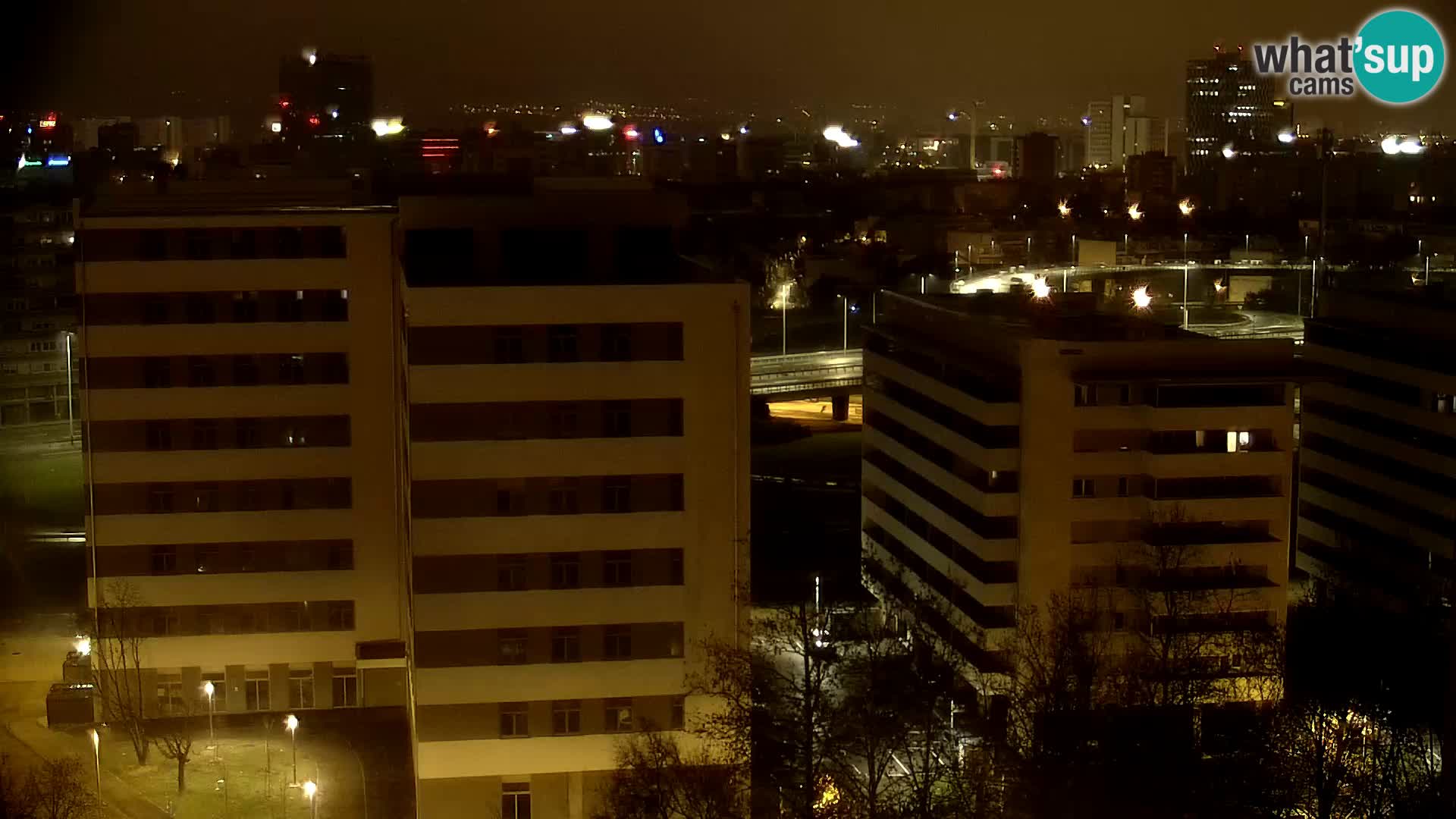 Live-Kreisverkehr Slavonska und Marin Držić Avenue zur Zagreb Webcam