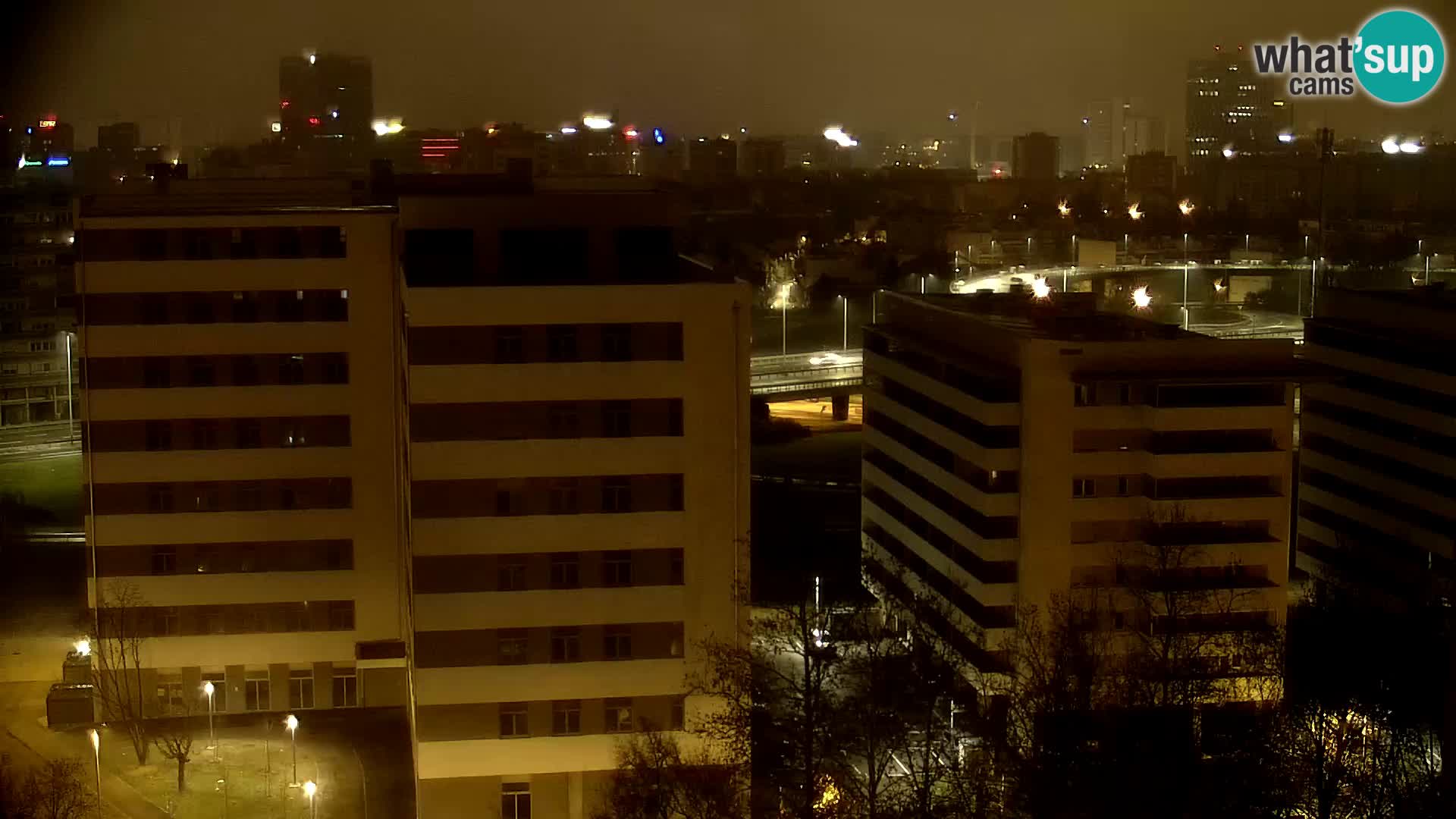 Rotatoria e incrocio viale Slavonska e Marin Držić  – webcam di Zagabria