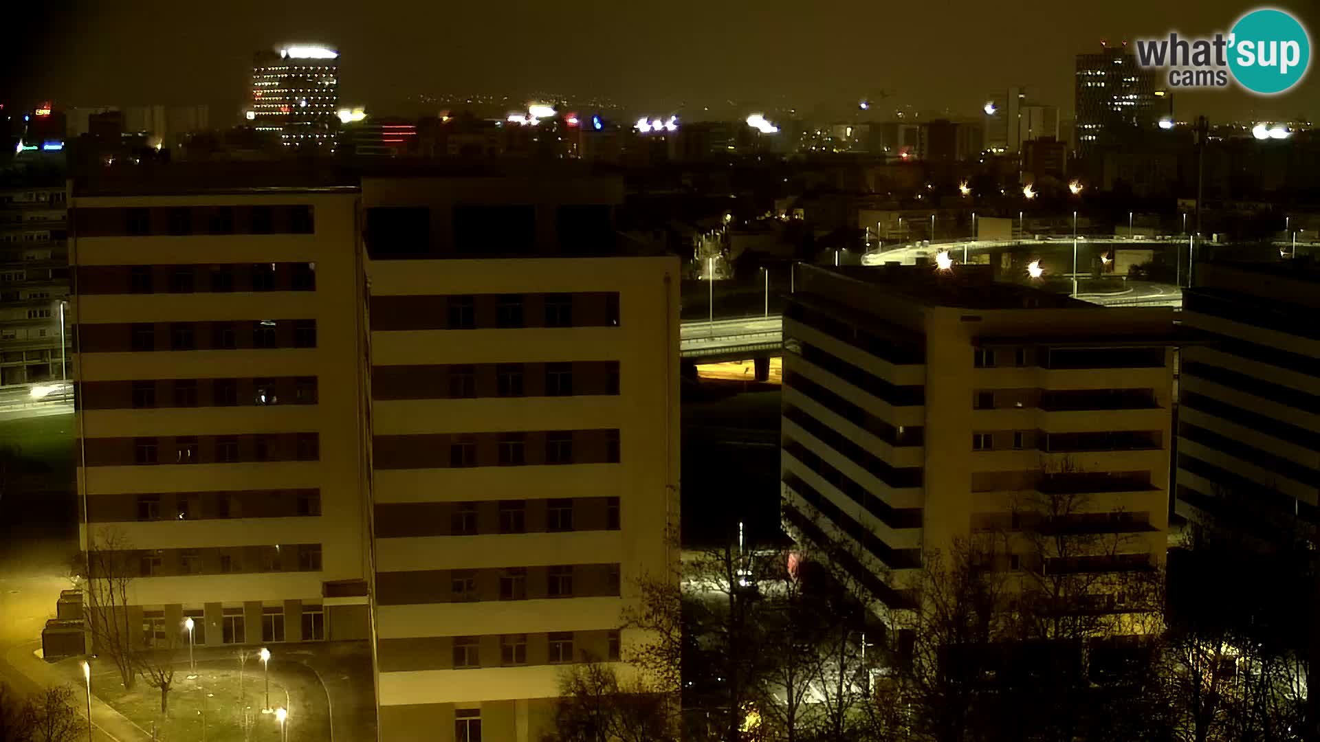 Krožišče Slavonske in Marin Držićeve ulice v Zagrebu v živo