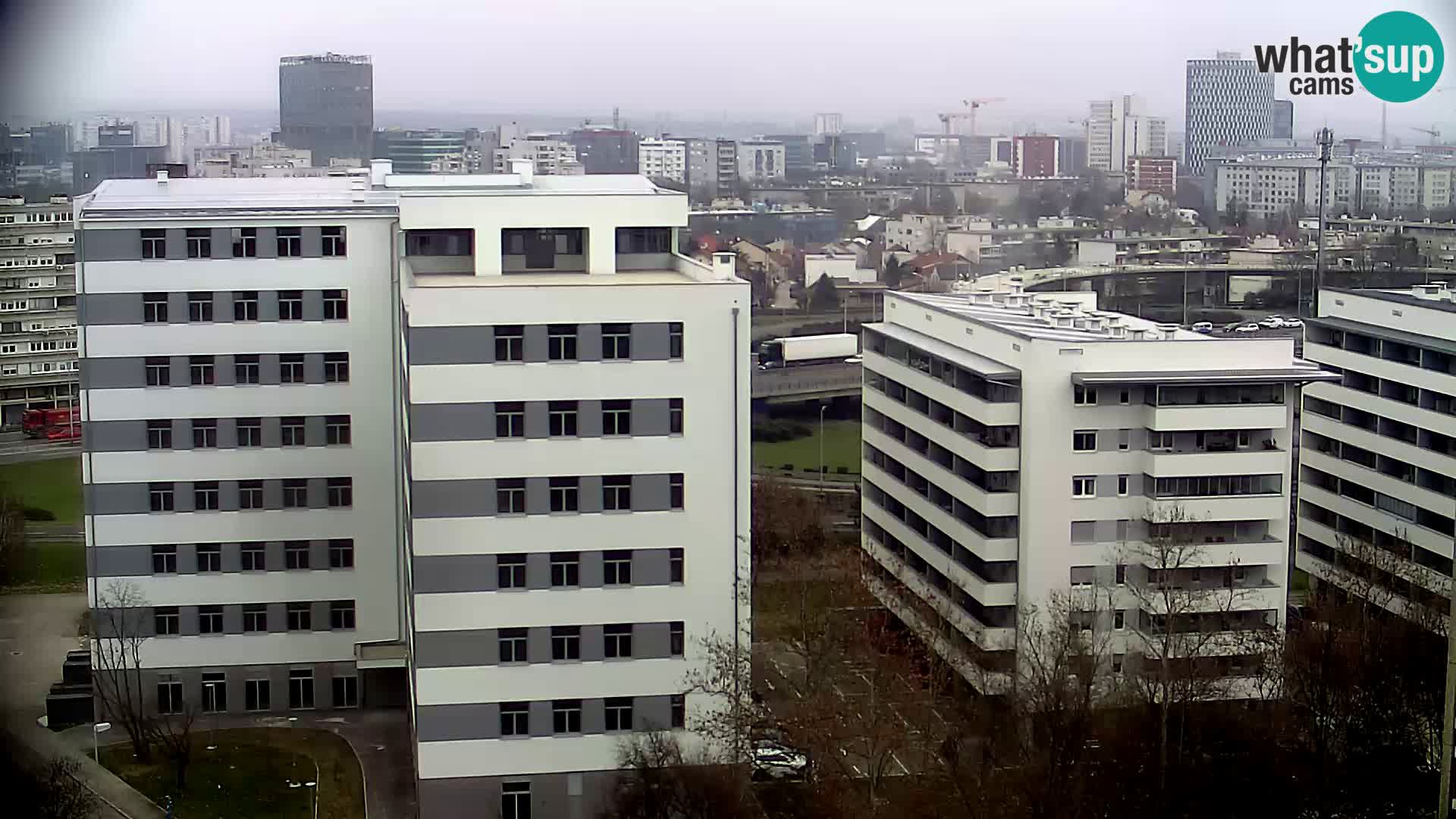 Rond-point en direct traversant les avenues Slavonska et Marin Držić à Zagreb webcam