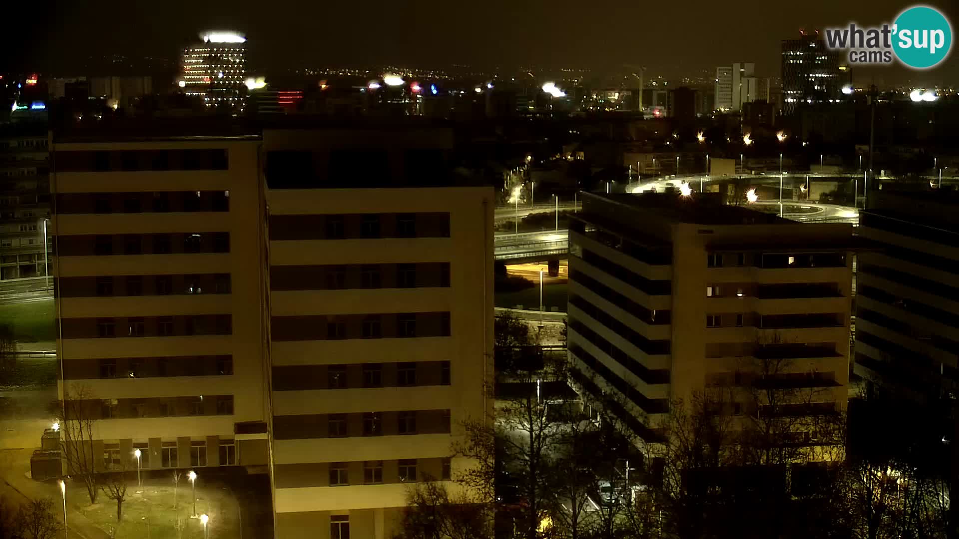 Krožišče Slavonske in Marin Držićeve ulice v Zagrebu v živo