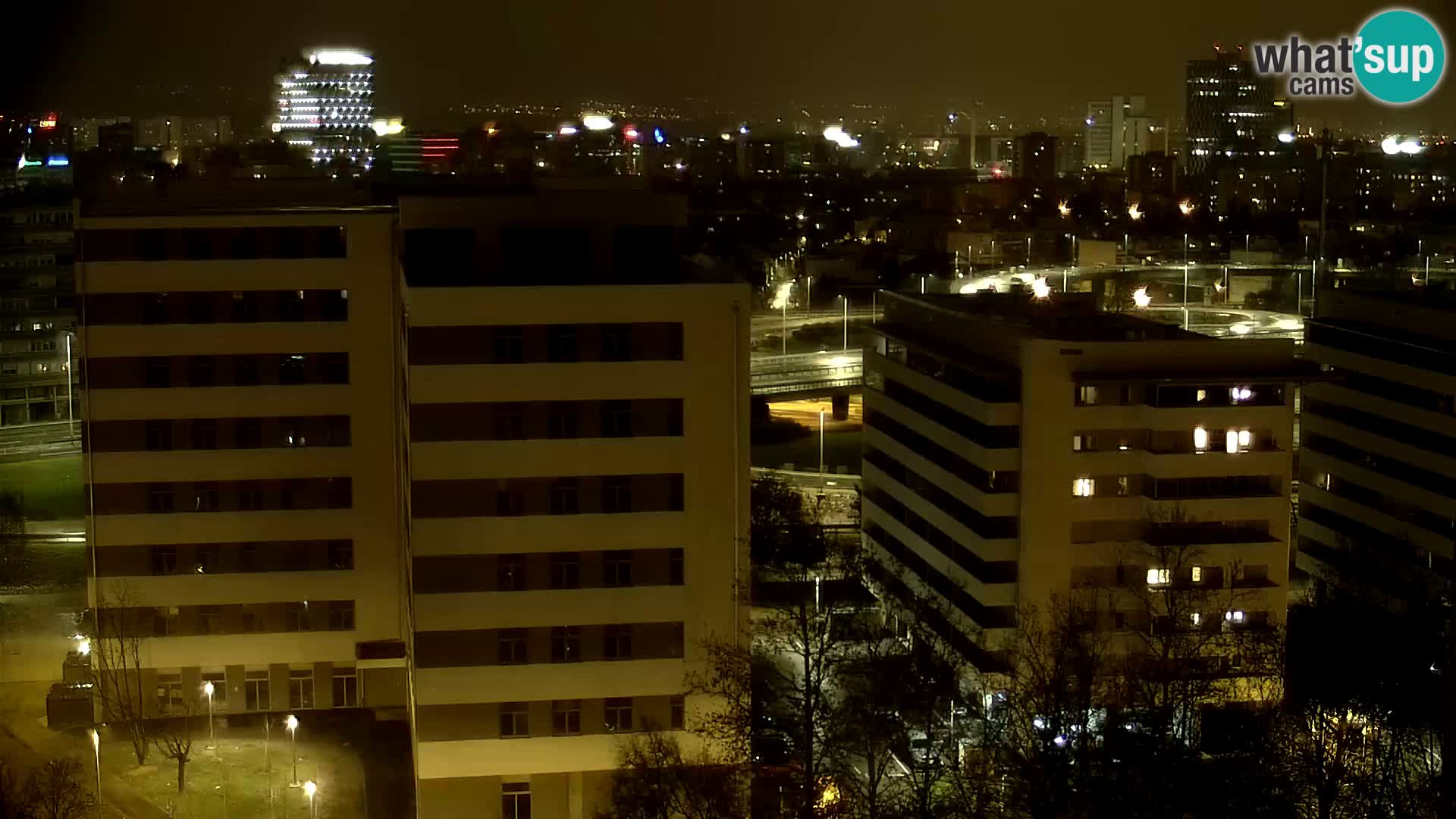 Krožišče Slavonske in Marin Držićeve ulice v Zagrebu v živo