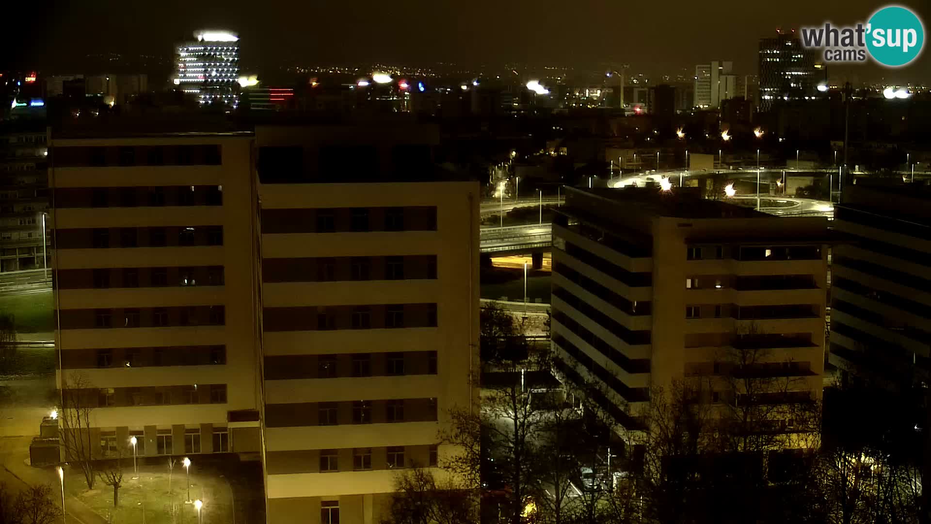 Krožišče Slavonske in Marin Držićeve ulice v Zagrebu v živo