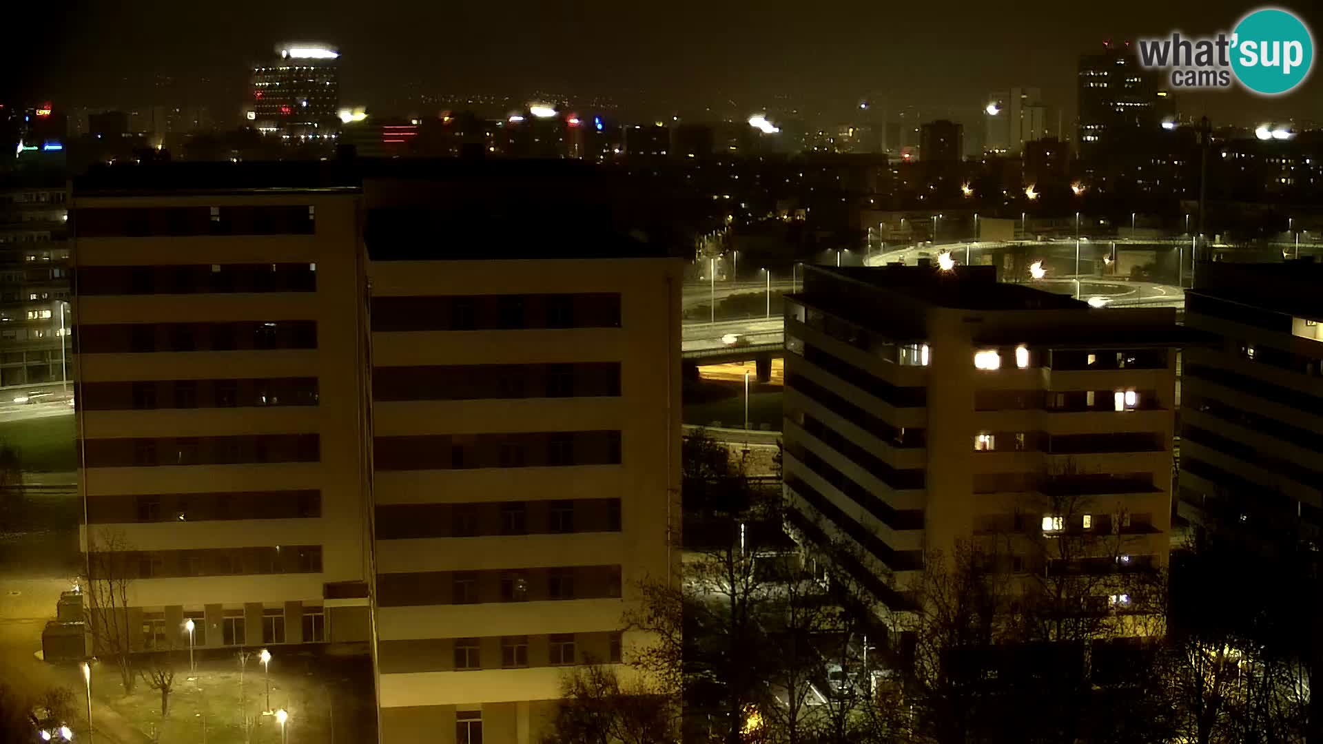 Krožišče Slavonske in Marin Držićeve ulice v Zagrebu v živo