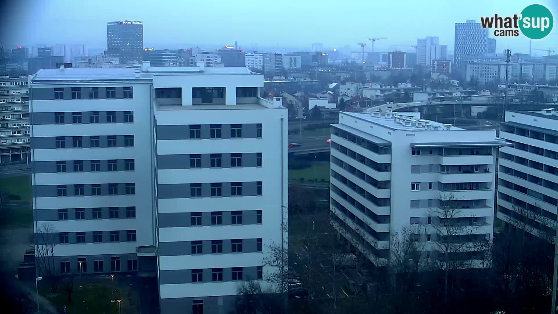 Krožišče Slavonske in Marin Držićeve ulice v Zagrebu v živo